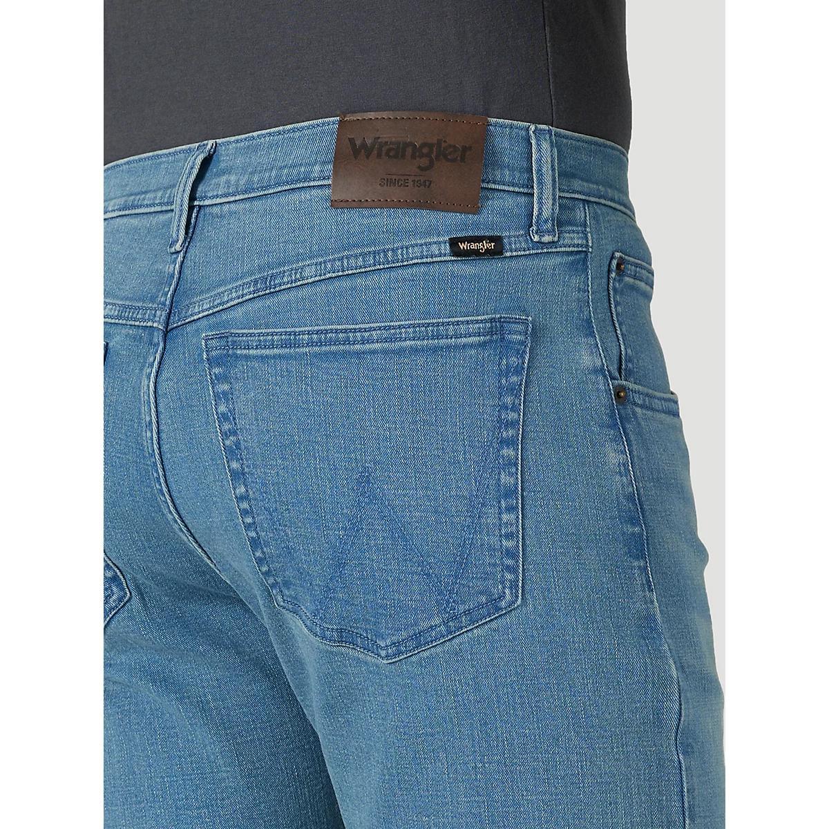 Men's Athletic Fit Flex Jean in Wyatt Product Image
