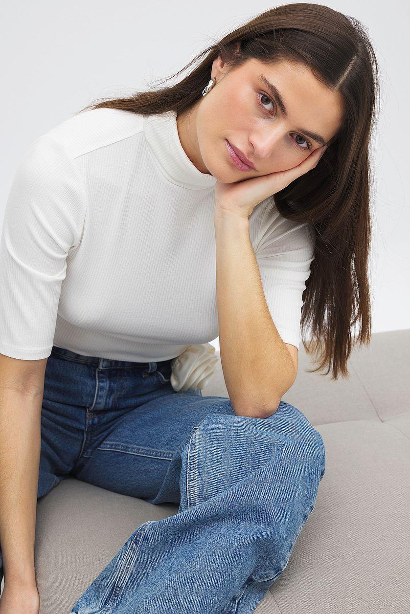 Short Sleeve Rib Collar Top Product Image