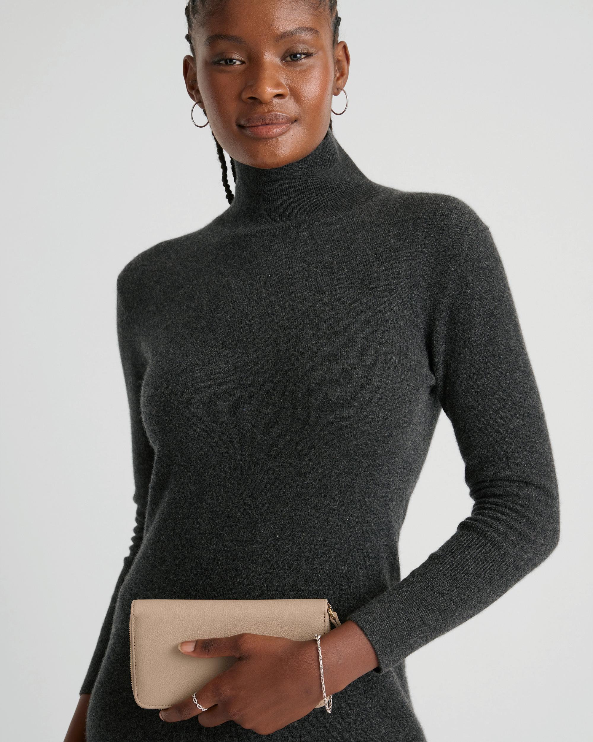 Quince | Women's Italian Pebbled Leather Continental Wallet Italian Leather Product Image
