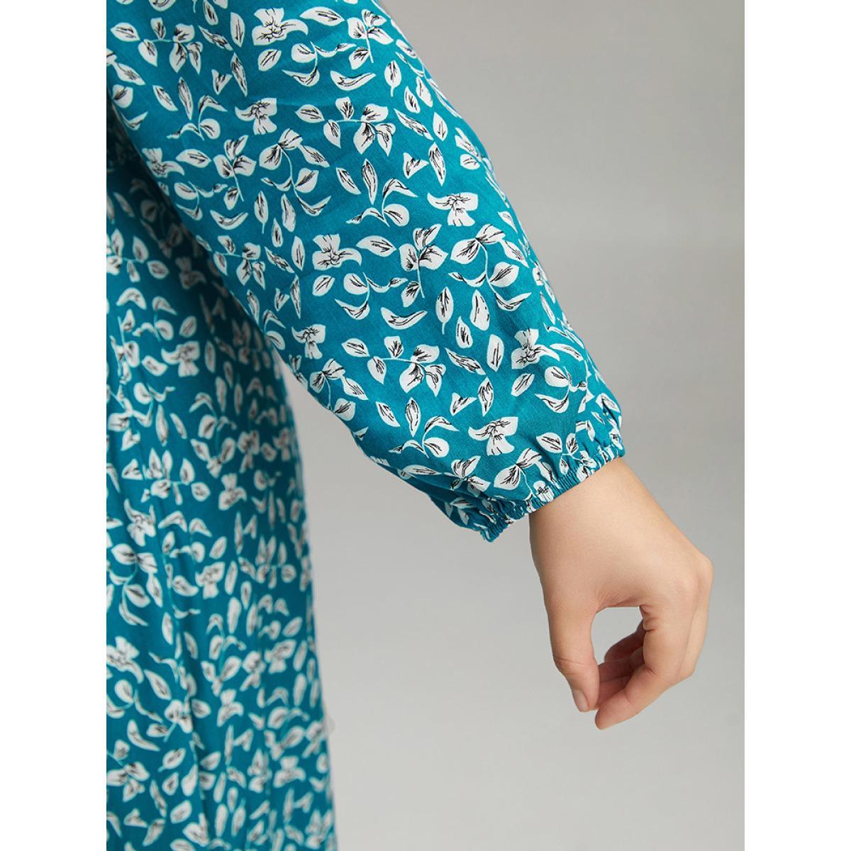 Plus Size Supersoft Essentials Ditsy Floral Shirred Pocket Dress Cerulean Women Elegant Elastic cuffs V-neck Long Sleeve Curvy Midi Dress BloomChic 14-16/1X Product Image