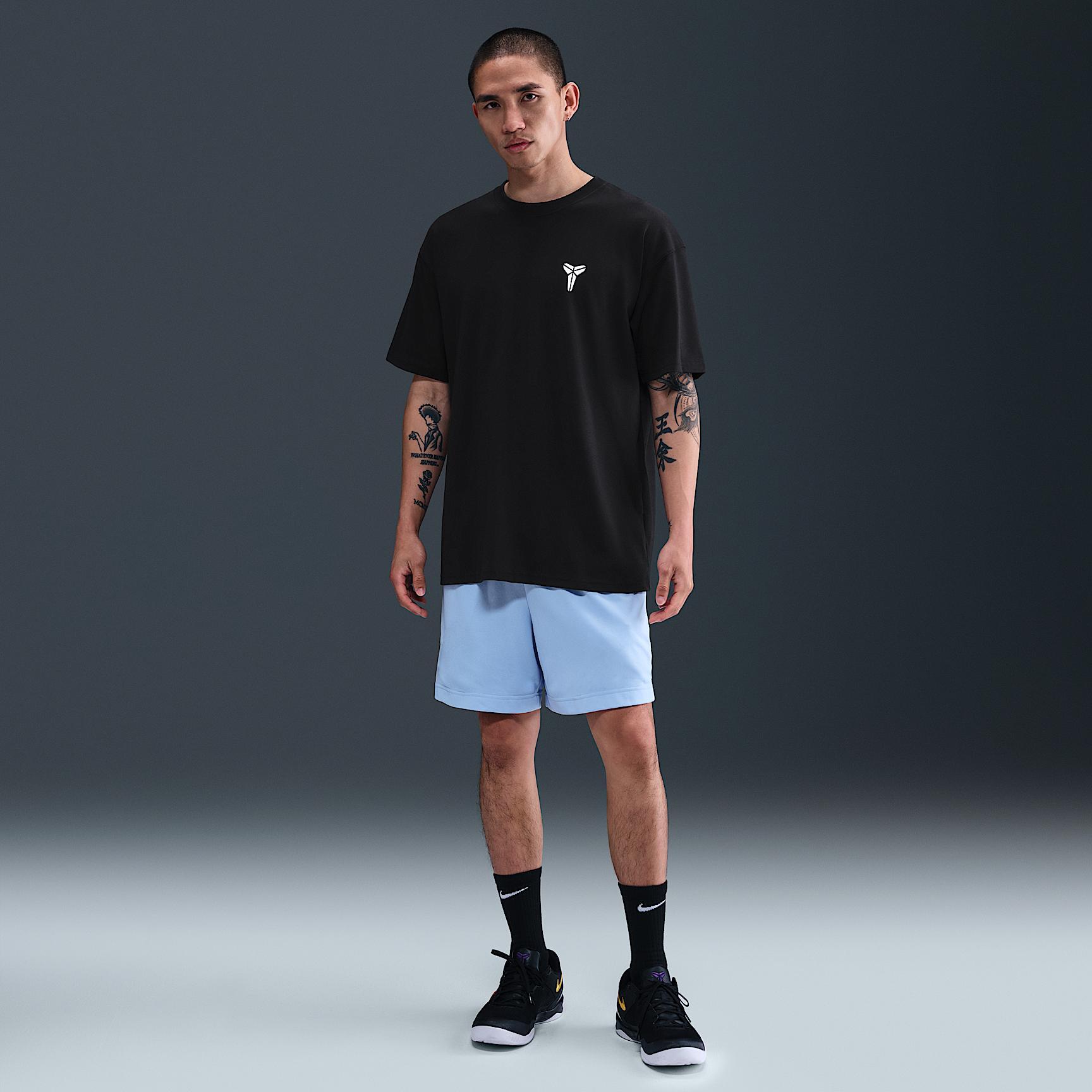 Nike Men's Kobe Dri-FIT Basketball T-Shirt Product Image