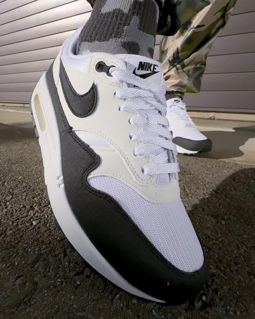 Nike Air Max 1 Women's Shoes Product Image