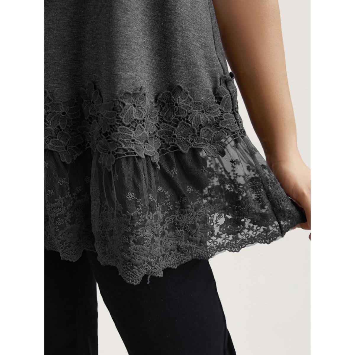 Plus Size Lace Patchwork Plain V-Neck Vest Women DimGray Elegant Woven ribbon&lace trim V-neck Everyday Tank Tops Camis BloomChic 30/6X Product Image
