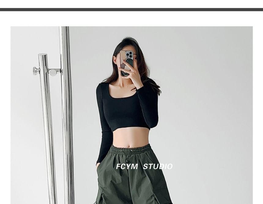 Outdoor Wide-Leg Cargo Jogger Pants in 5 Colors Product Image