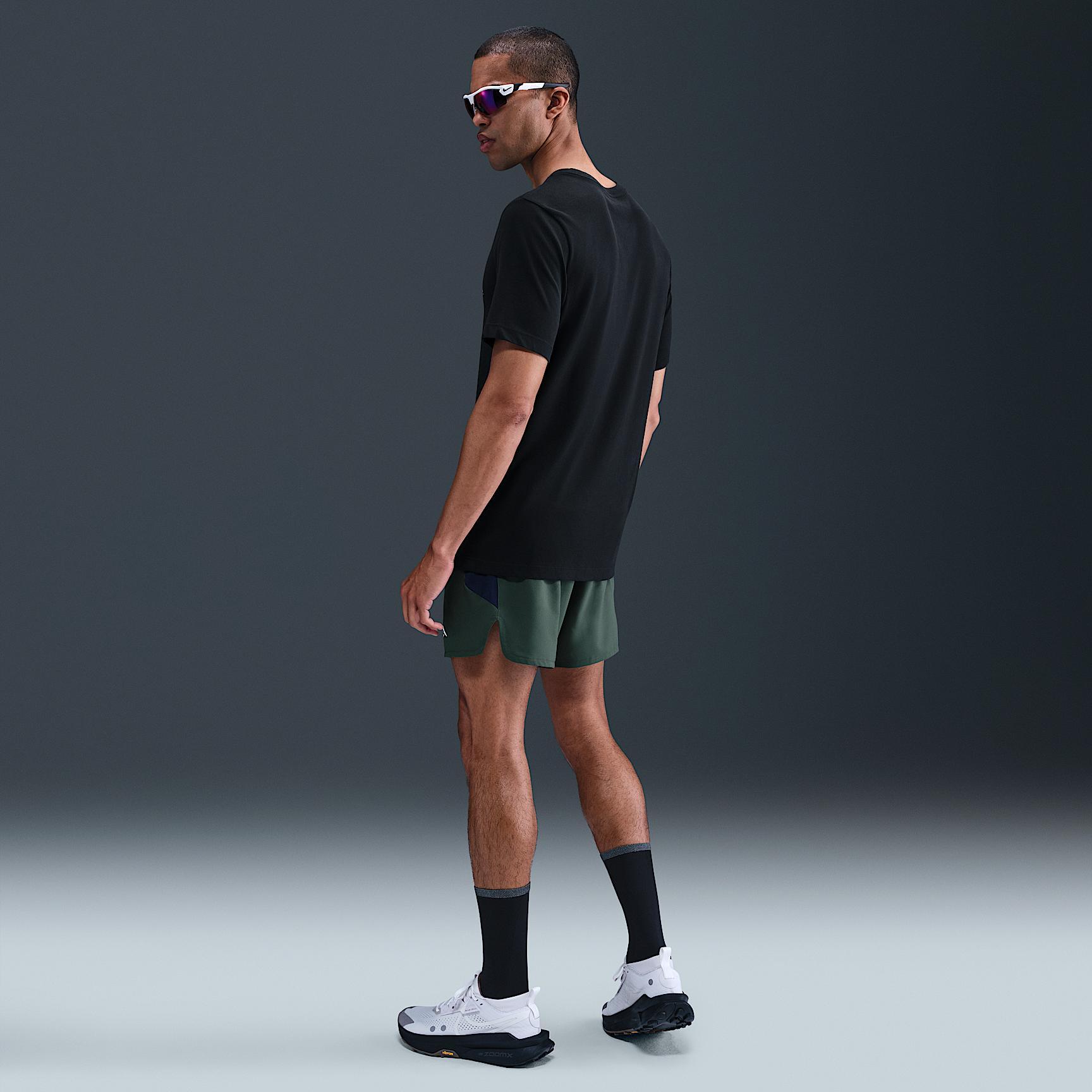 Nike Men's Dri-FIT Trail Running T-Shirt Product Image