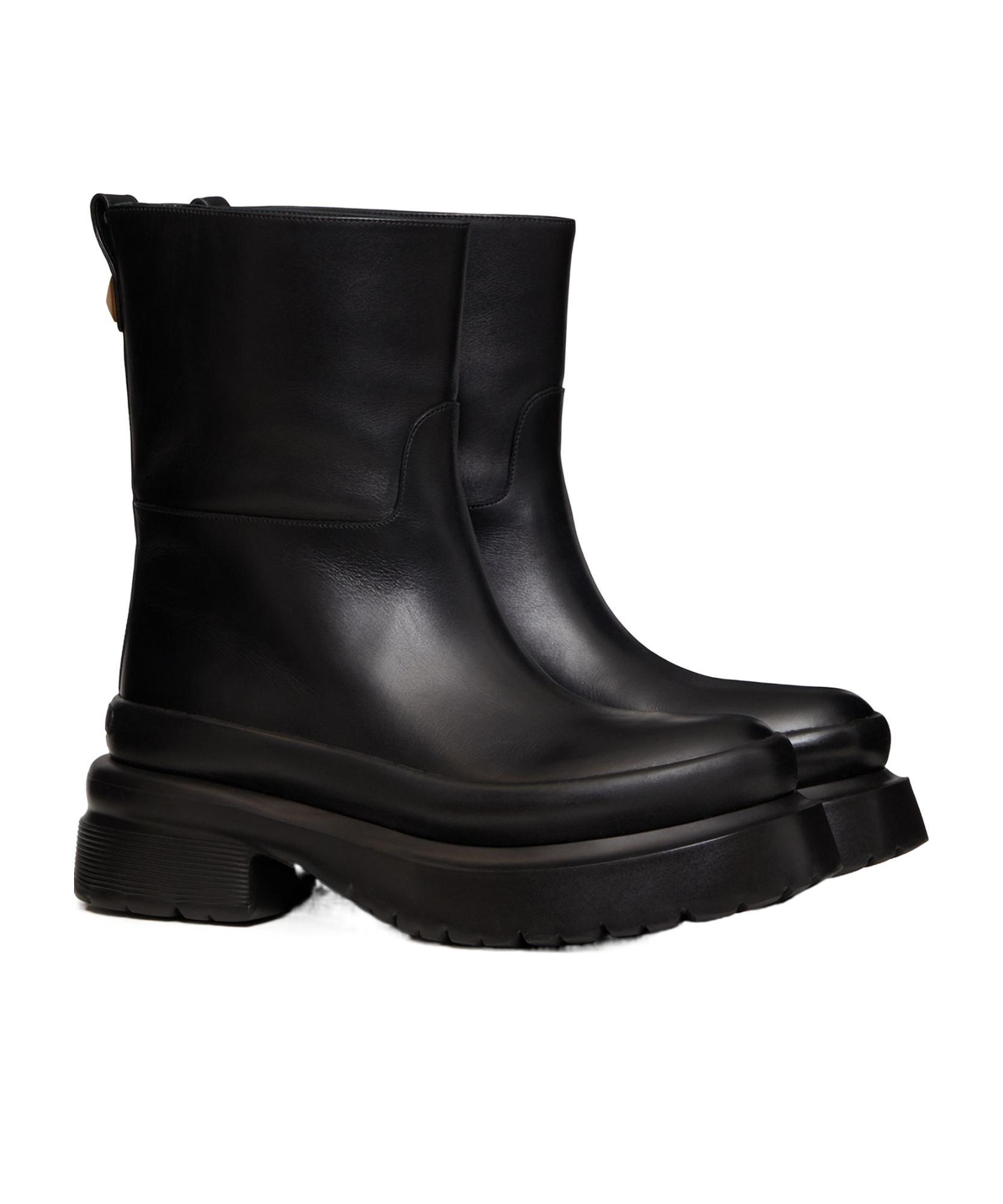 VALENTINO GARAVANI Rockstud Ankle Boots In Black Product Image