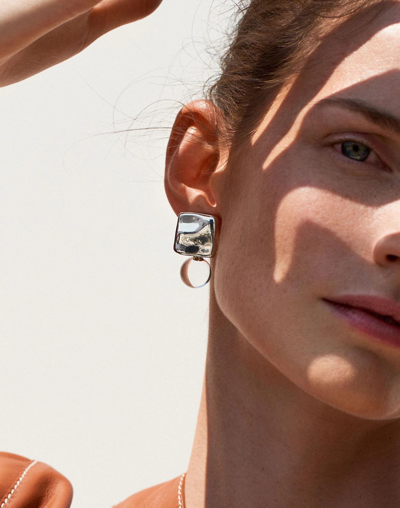 AGMES Luca Earrings Product Image