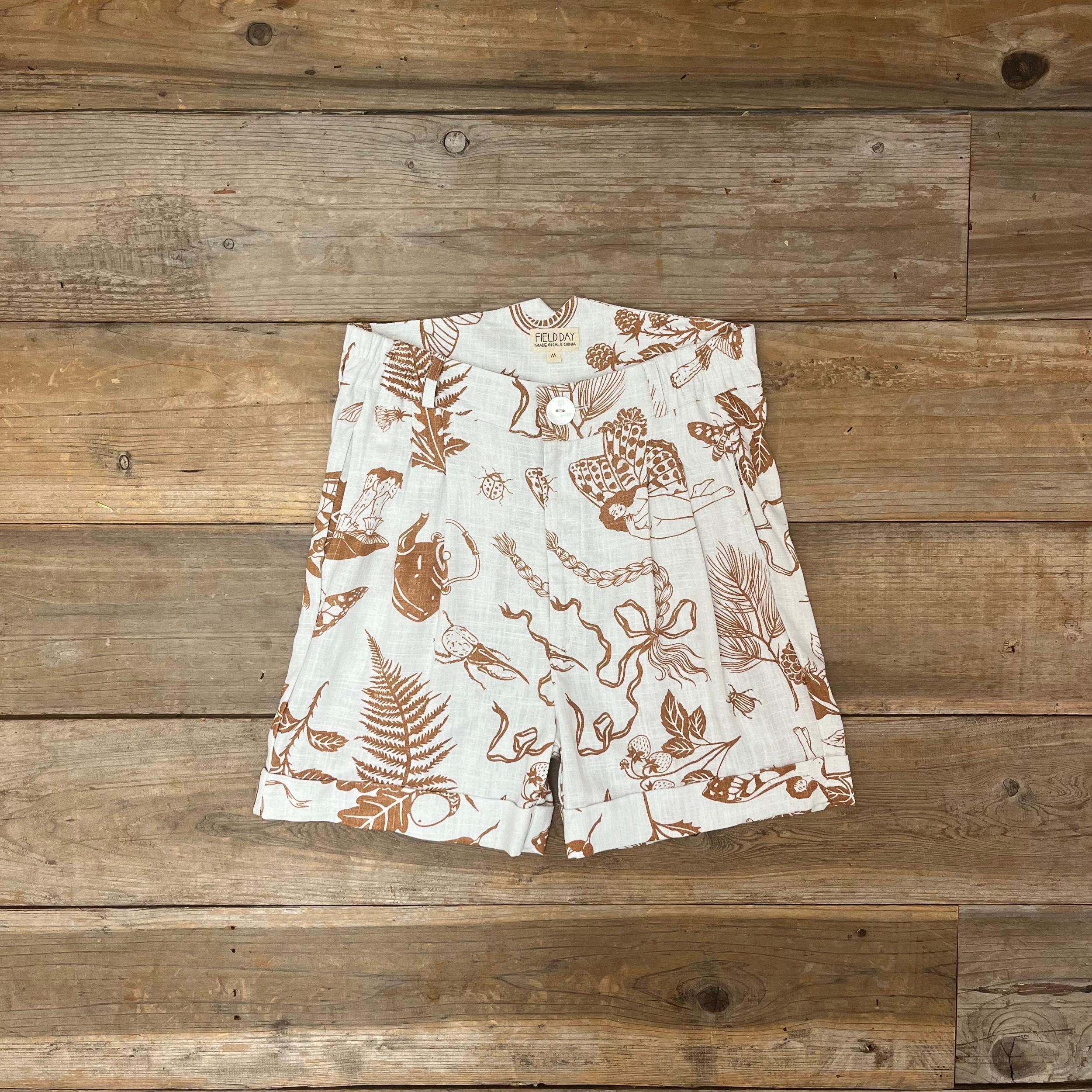 Perfect Shorts in Black Woodland Wonder Product Image