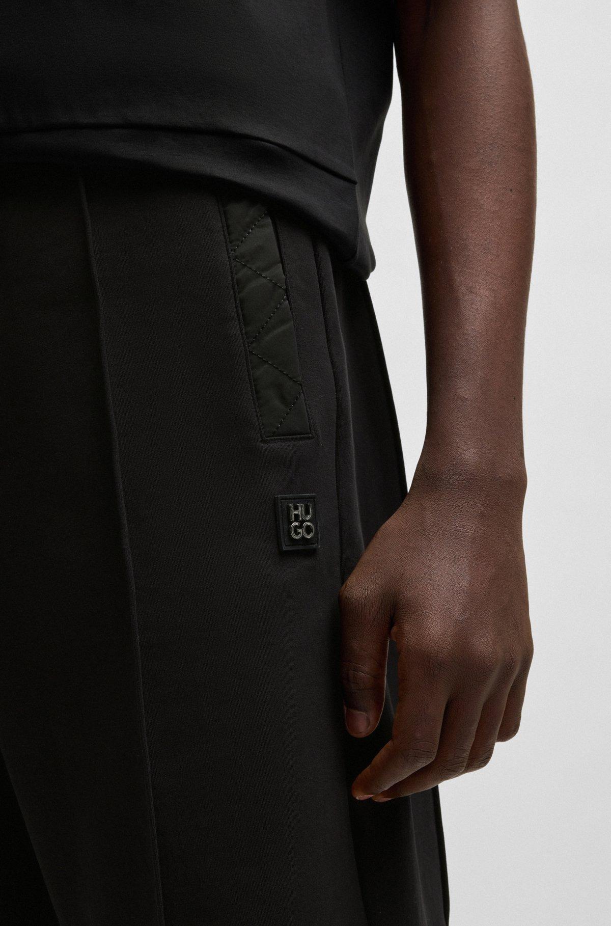 Shorts with zigzag stitching Product Image