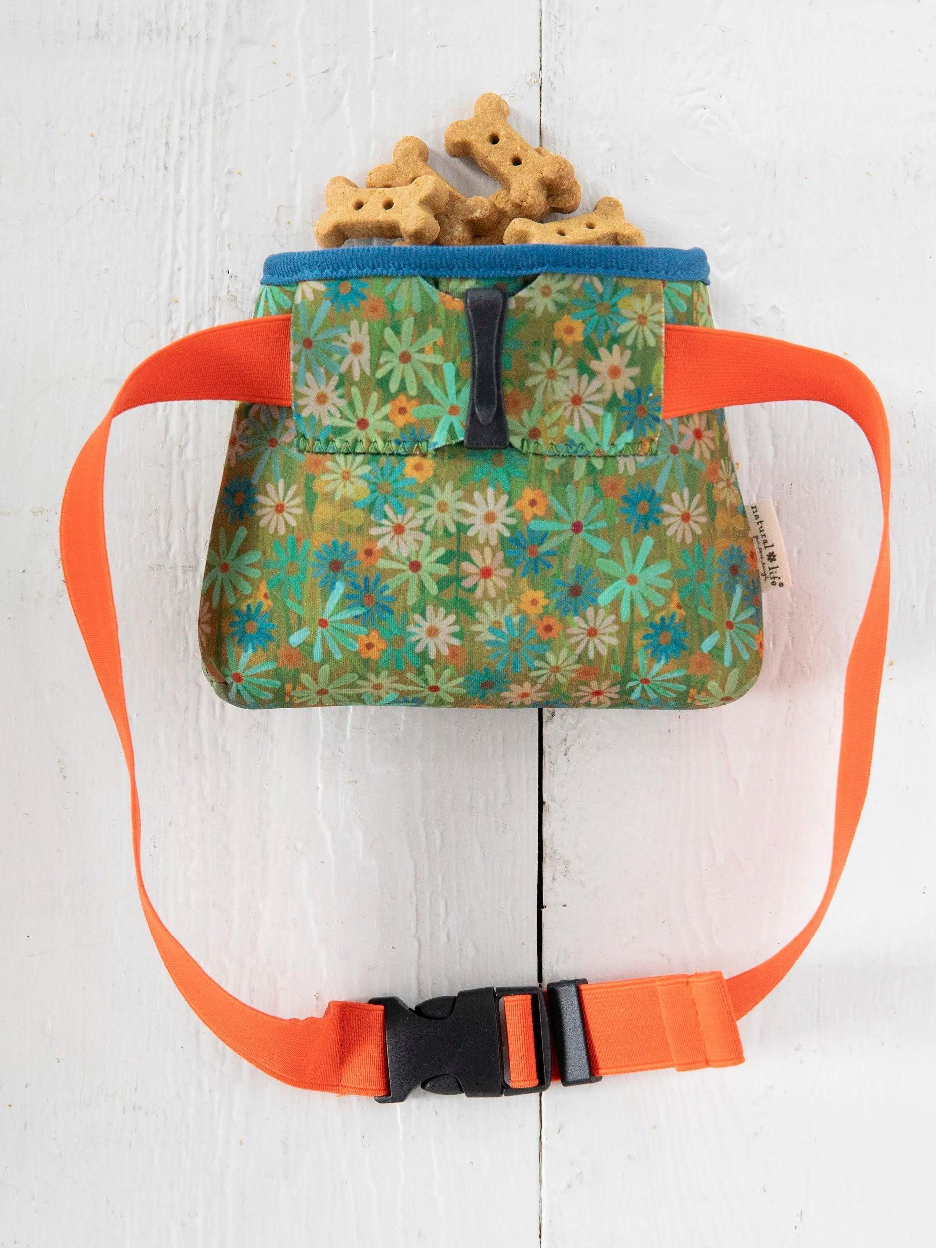 Doggie Treat Pouch - Ditsy Floral Daisies Product Image