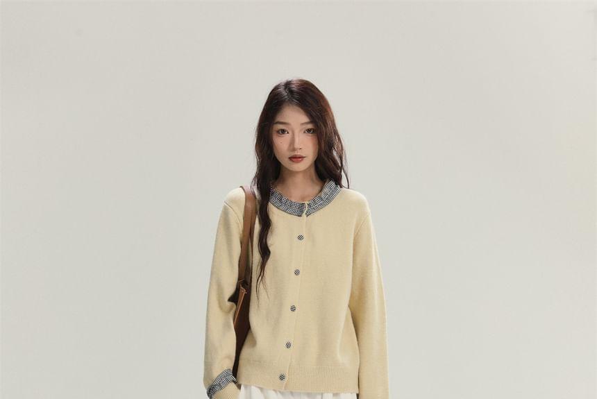 Crew Neck Gingham Panel Frill Trim Button-Up Cardigan Product Image