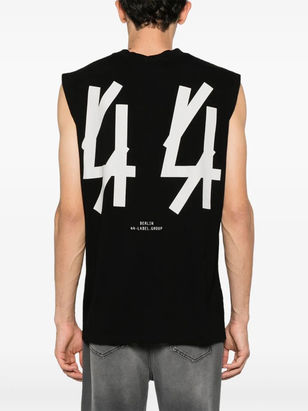 logo-embroidered vest Product Image
