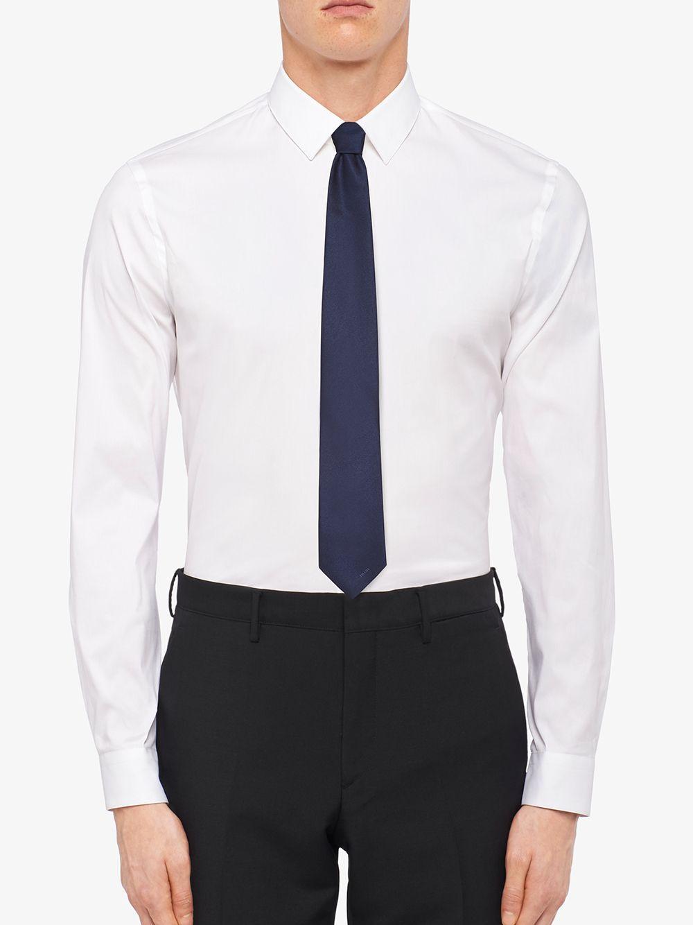 pointed satin tie Product Image