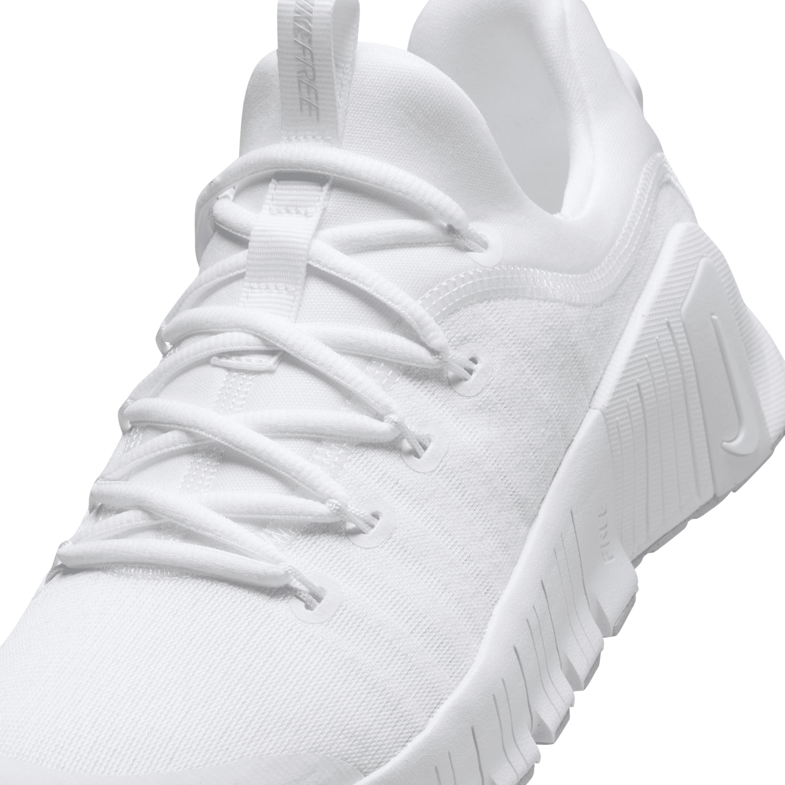 Nike Womens Free Metcon 6 Sneakers Product Image
