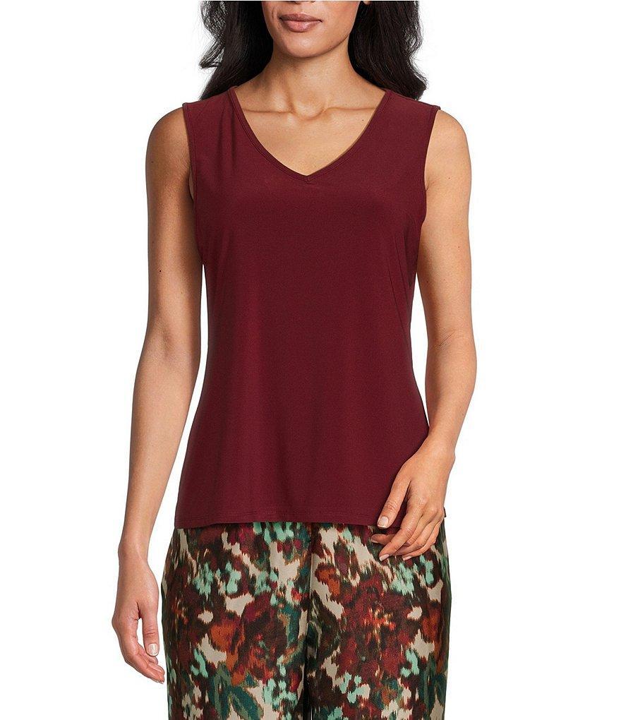Slim Factor by Investments Sleeveless Knit V-Neck Tank Liner Product Image