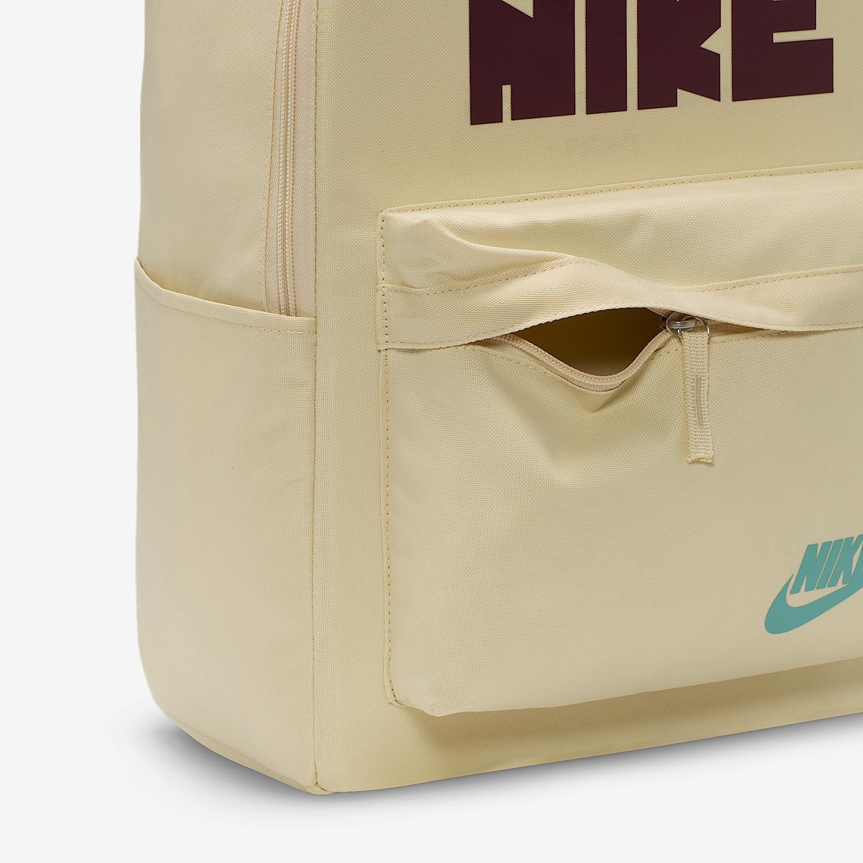 Nike Heritage Backpack (25L) Product Image