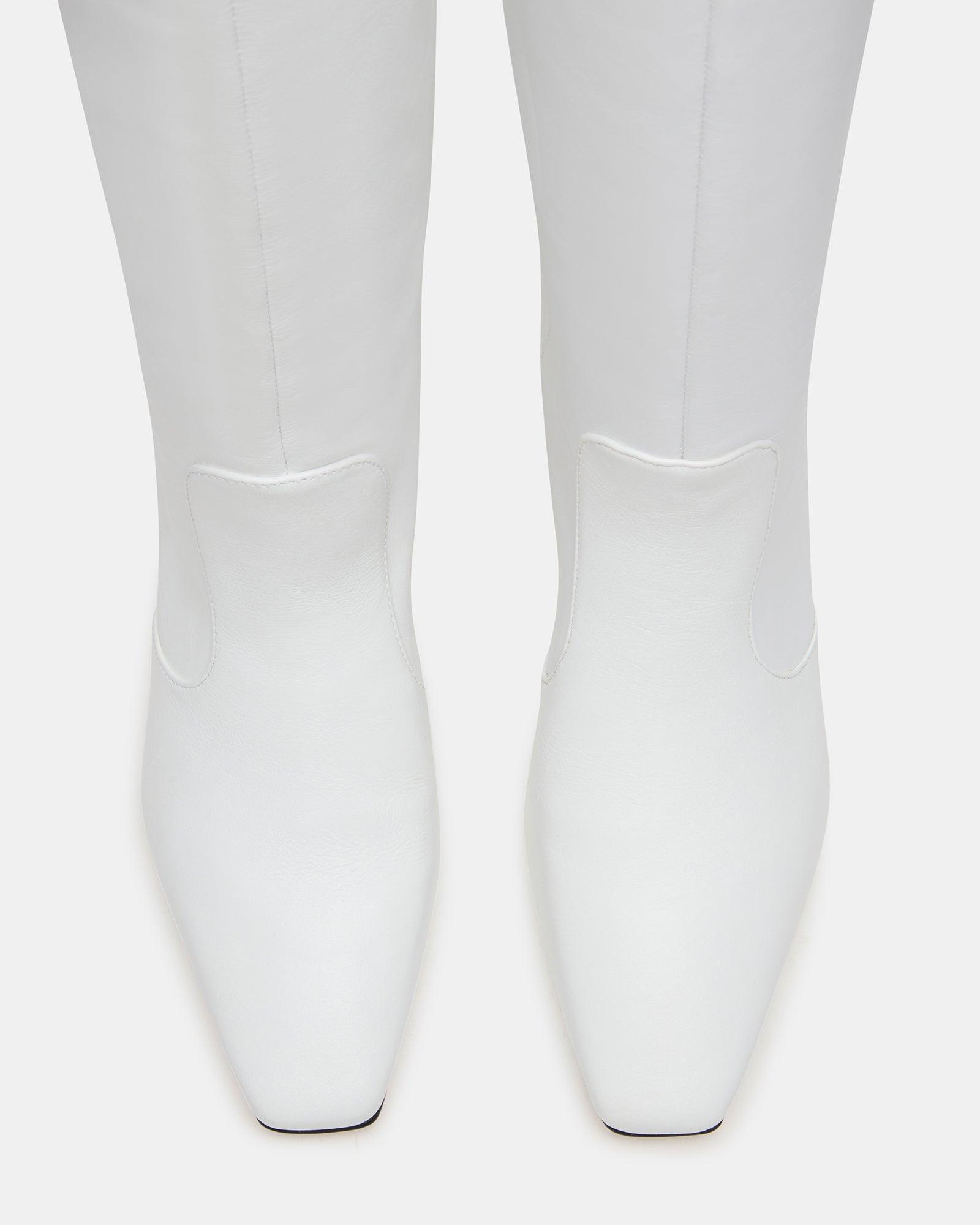LANDER WHITE LEATHER Female Product Image