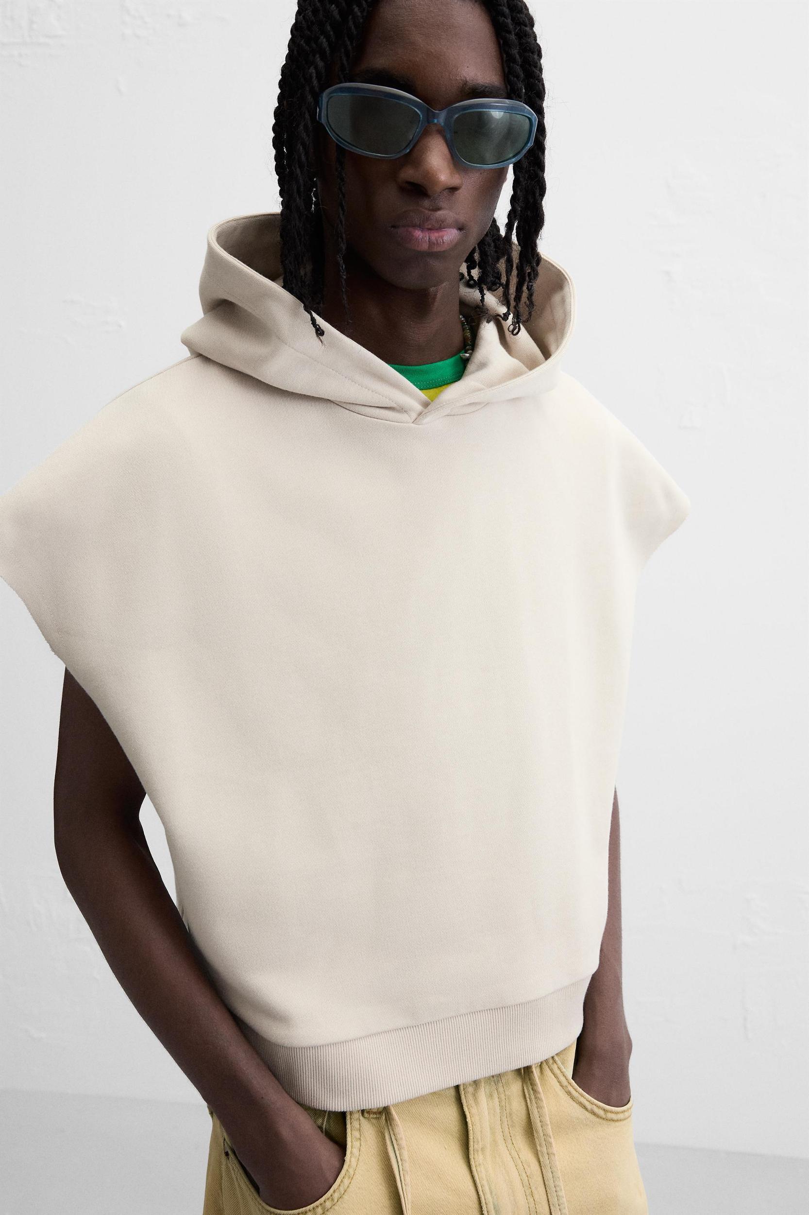 WASHED HOODED SWEATSHIRT Product Image