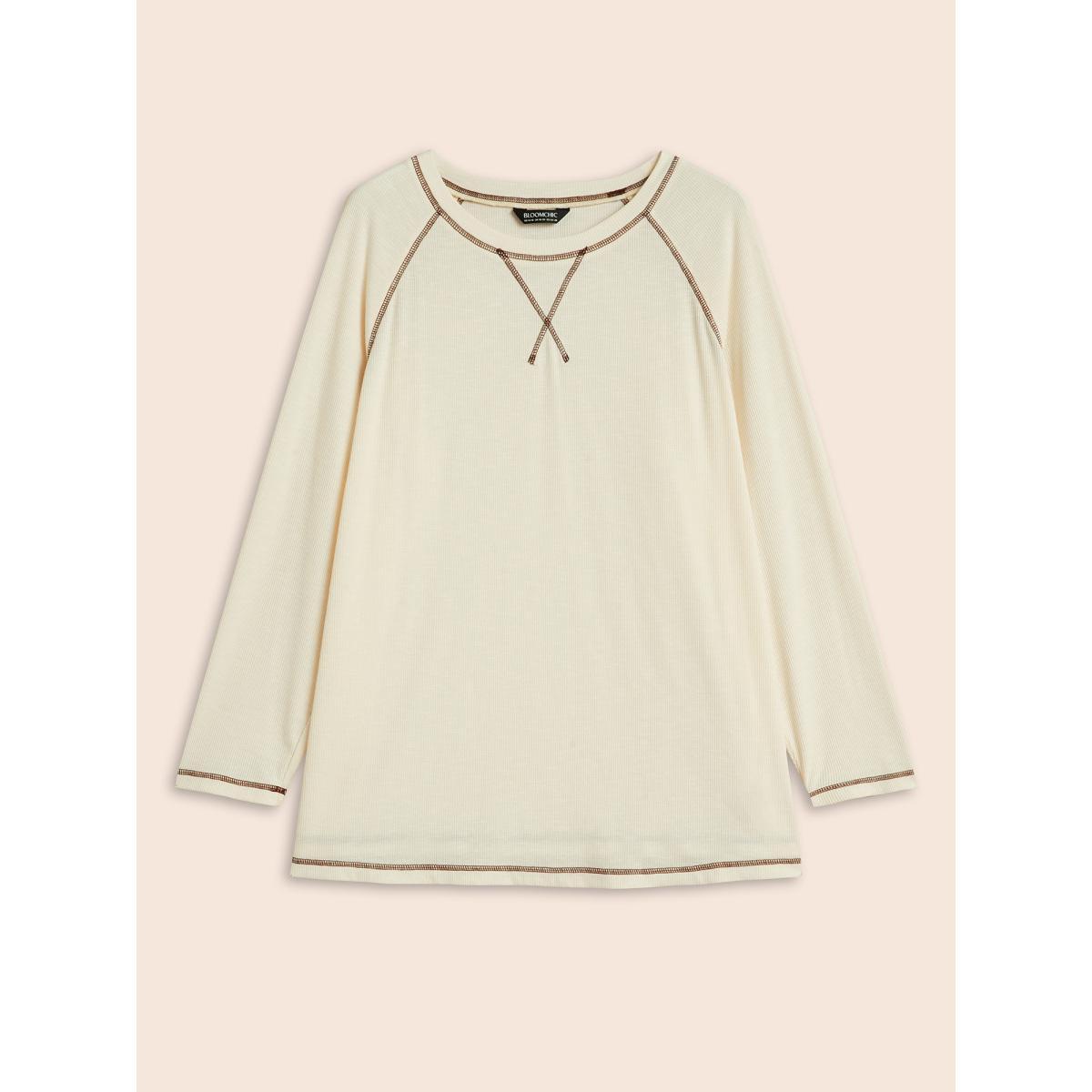 Plus Size Crew Neck Contrast Stitch Raglan Sleeve T-shirt Ivory Women Casual Topstitching Round Neck Everyday T-shirts BloomChic 14-16/1X Product Image