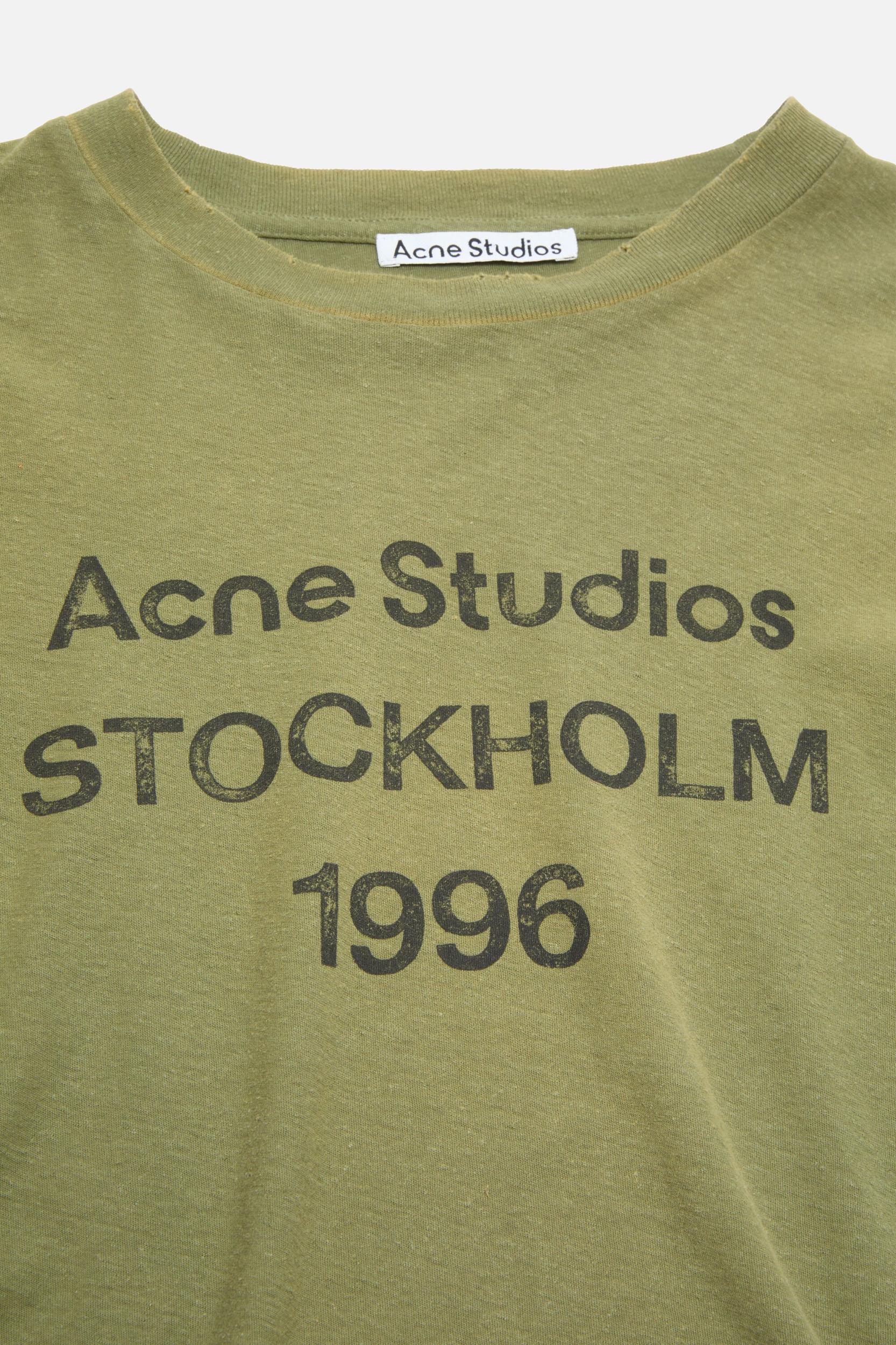 Logo t-shirt - Relaxed fit Product Image