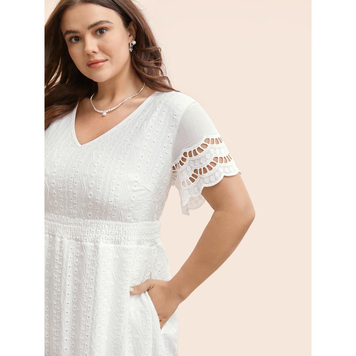 Plus Size V Neck Shirred Lace Patchwork Dress Ivory Women Elegant Woven ribbon&lace trim V-neck Short sleeve Curvy BloomChic 14-16/1X Product Image