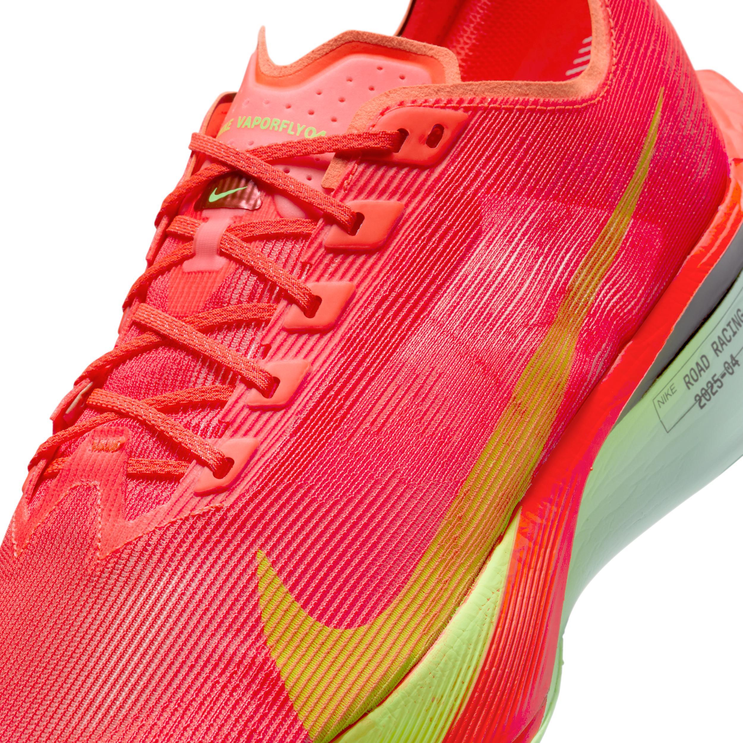 Nike Men's Vaporfly 4 Road Racing Shoes Product Image