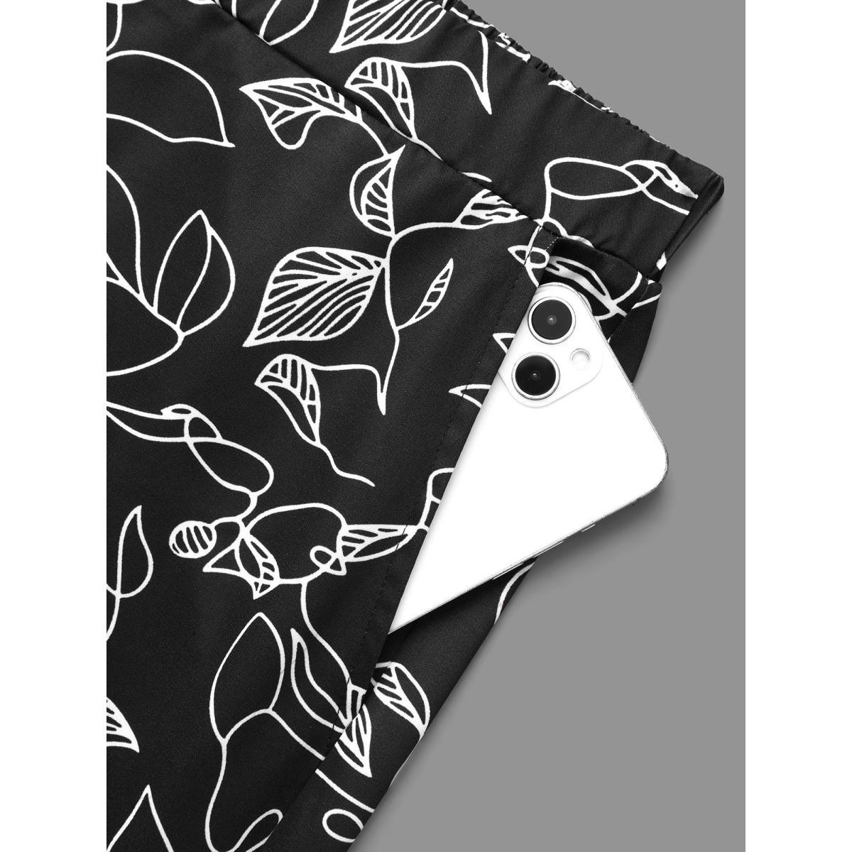 Plus Size Graffiti Print Elastic Waist Wide Leg Pants Women BlackFlower At the Office Wide Leg Mid Rise Work Pants BloomChic 22-24/3X Product Image