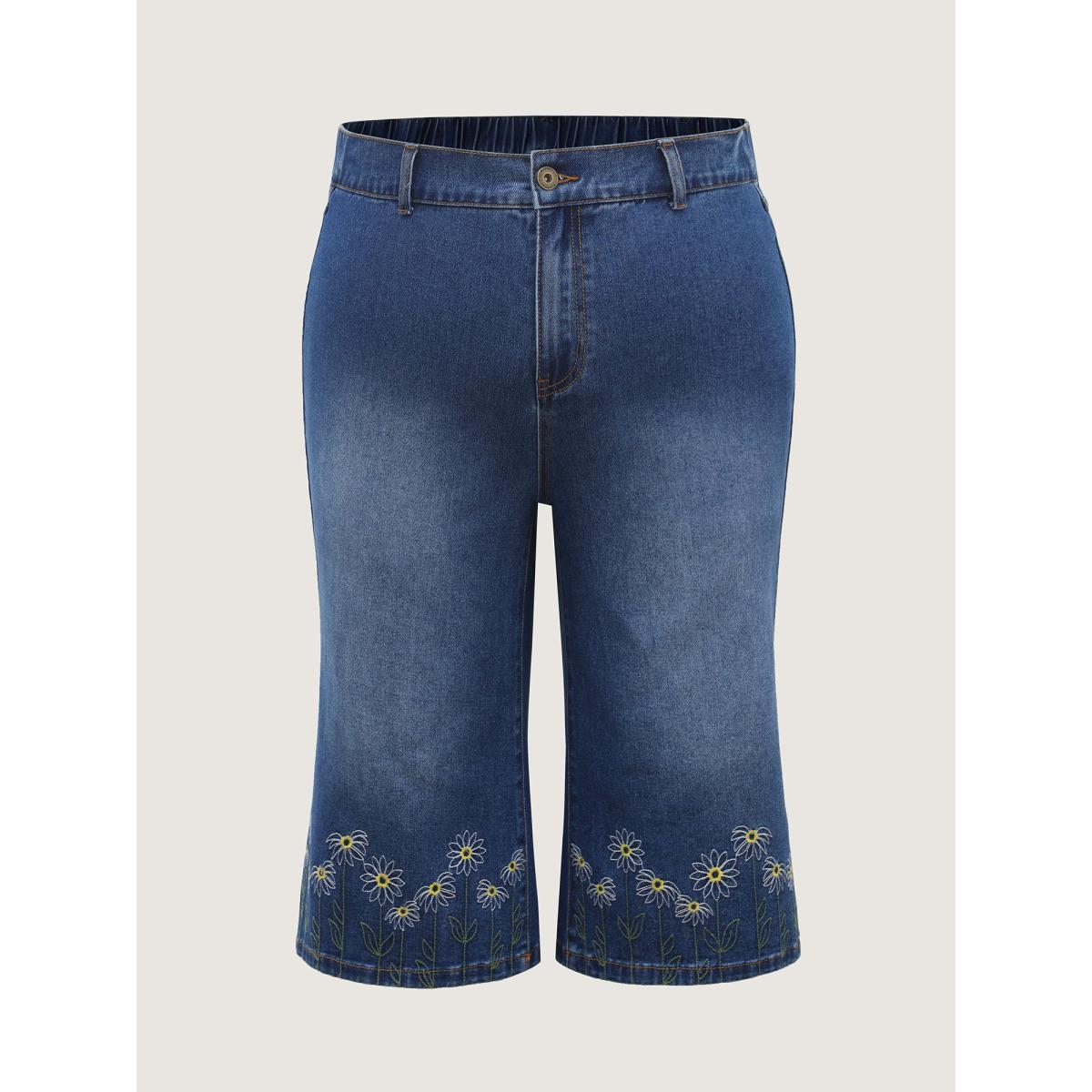 Plus Size Floral Embroidered Elastic Waist Cropped Jeans Women Midblue Medium stretch Slanted pocket Jeans BloomChic 28/5X Product Image