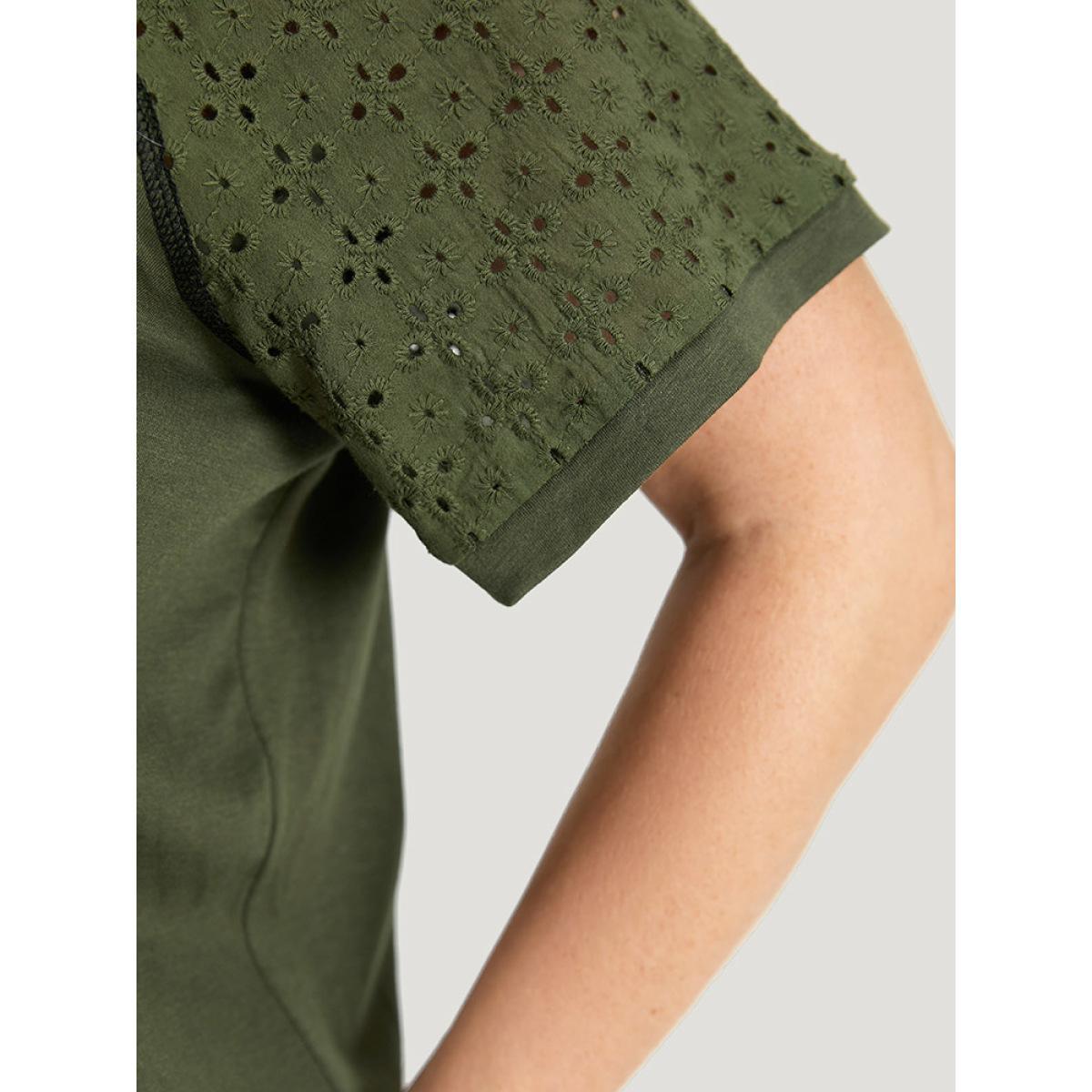 Plus Size Plain Patchwork Broderie Anglaise Raglan Sleeve T-shirt ArmyGreen Women Elegant Plain Plain Round Neck Dailywear T-shirts BloomChic 30/6X Product Image