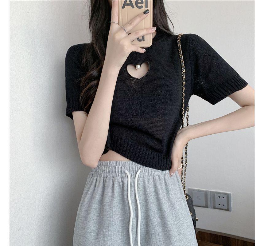 Short-Sleeve Round Neck Plain Heart Keyhole Faux Pearl Knit Top Product Image