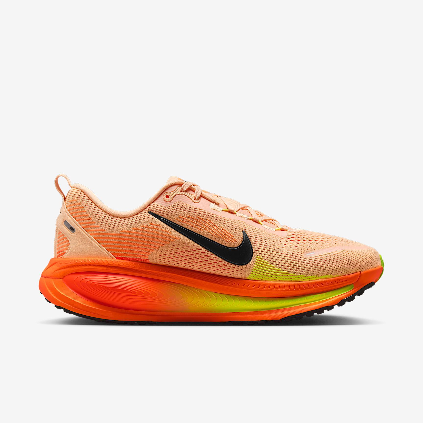 Nike Men's Vomero 18 Road Running Shoes Product Image