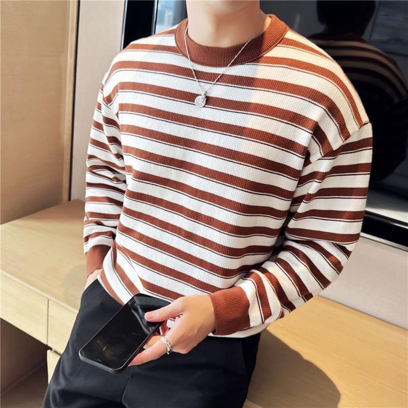 Long-Sleeve Crew Neck Striped Knit Top Product Image