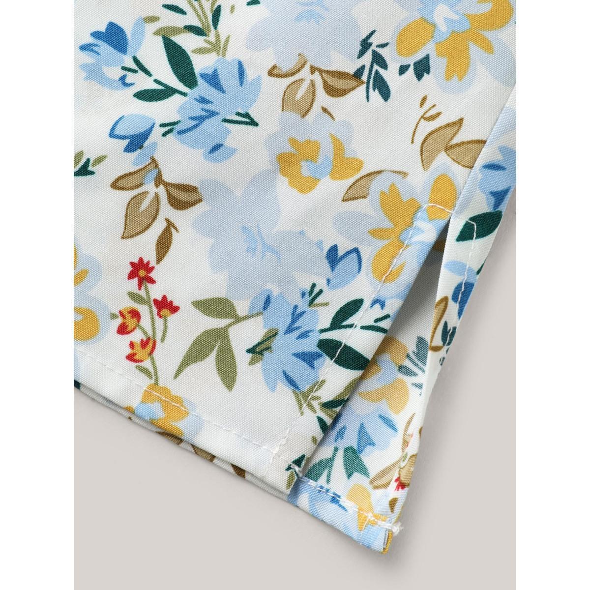 Plus Size LightBlue Floral Print Shirred Neck Blouse Women Short sleeve Flat collar Everyday-Casual Blouses BloomChic 28/5X Product Image