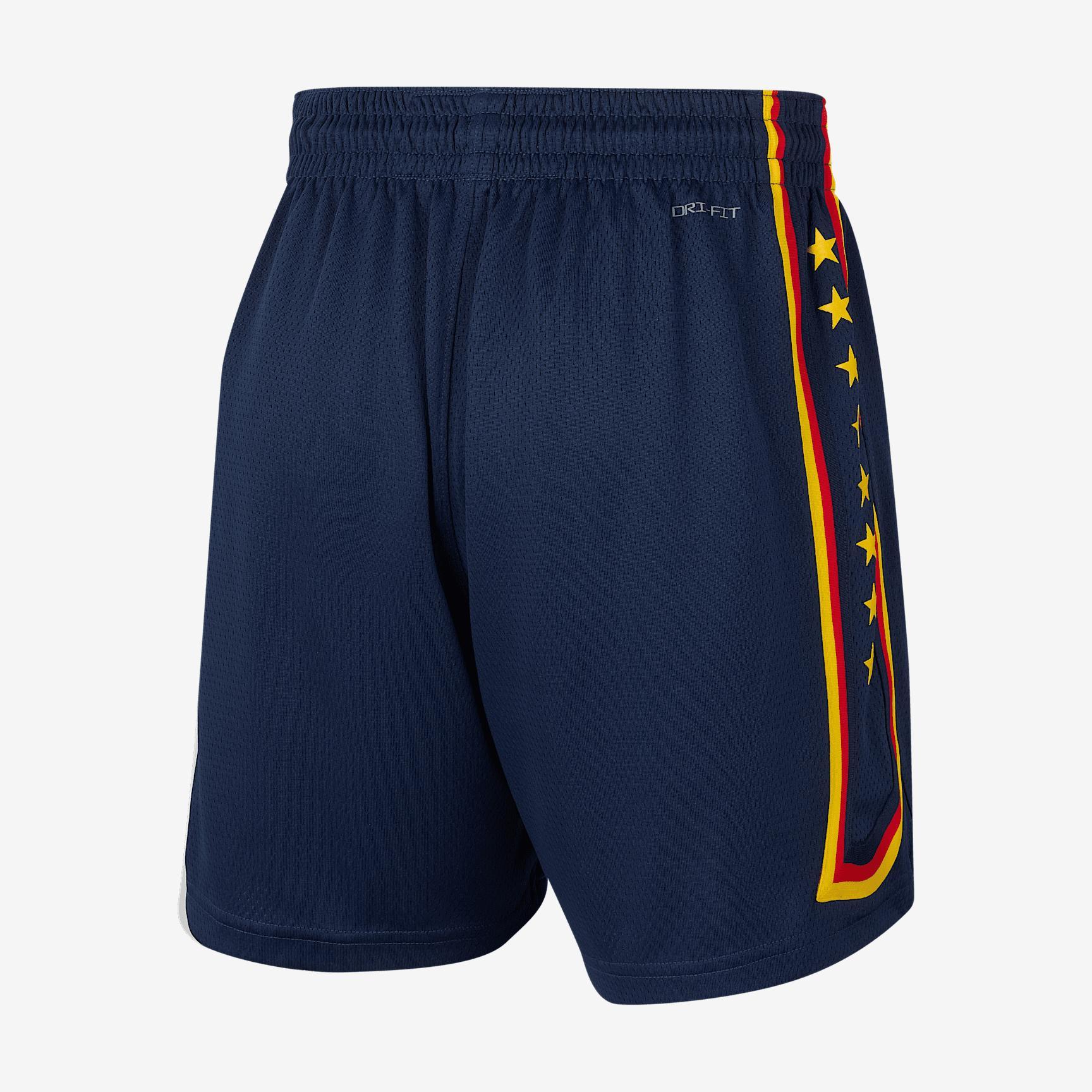 Indiana Fever 2025 Explorer Edition Women's Nike Dri-FIT WNBA Victory Shorts Product Image
