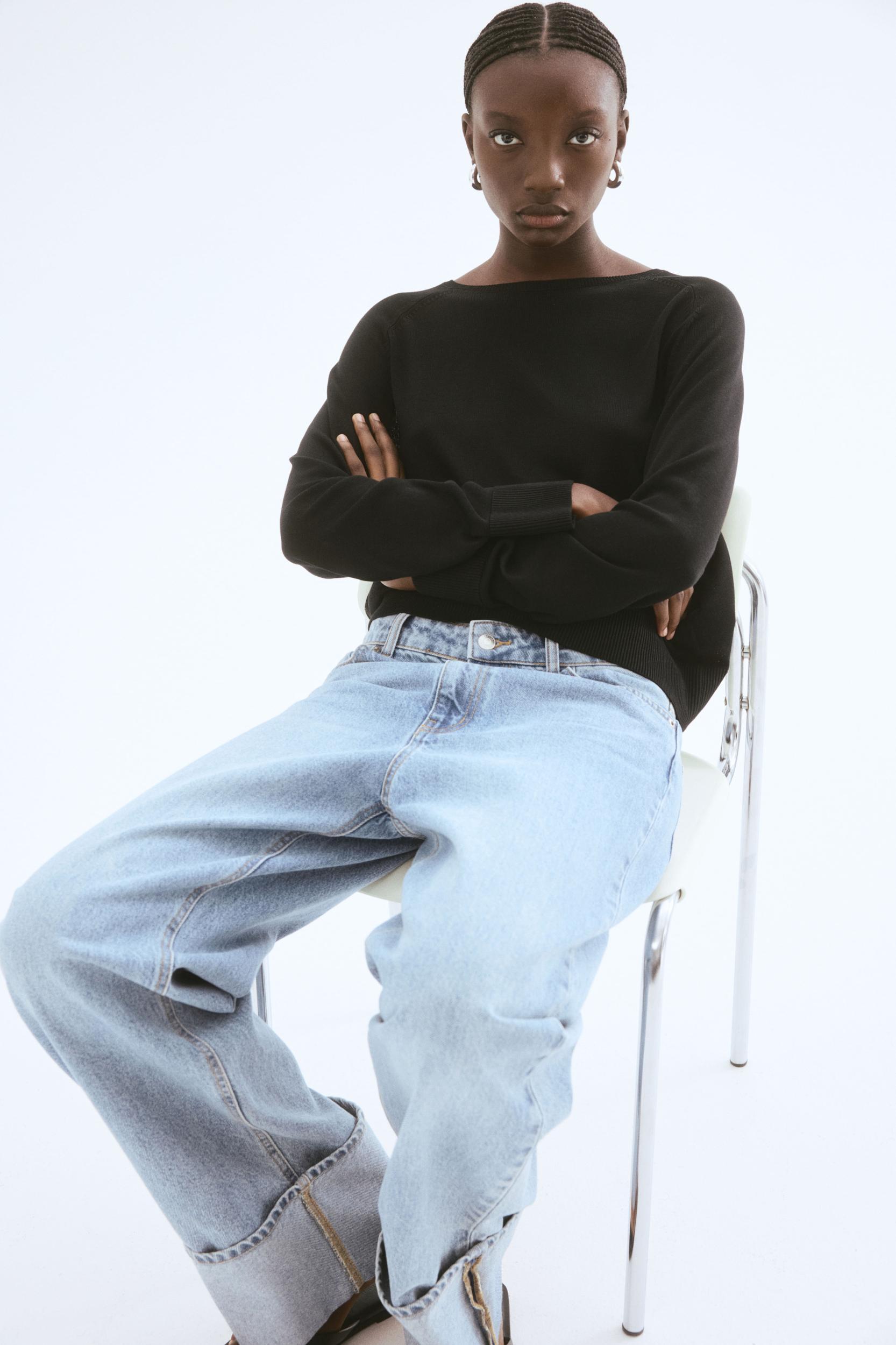 Fine-knit Sweater Product Image