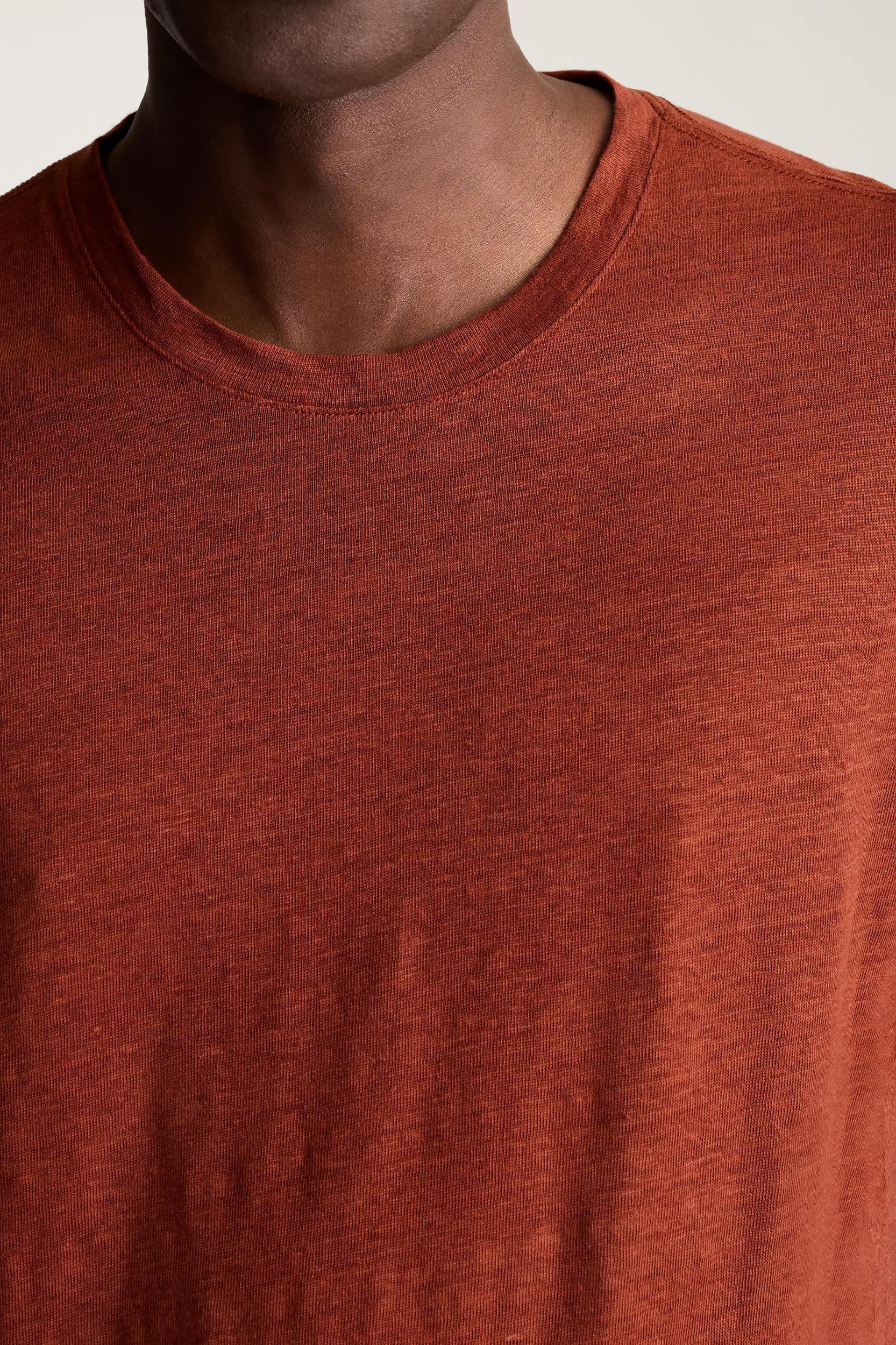 Linen Crew Neck Tee Product Image
