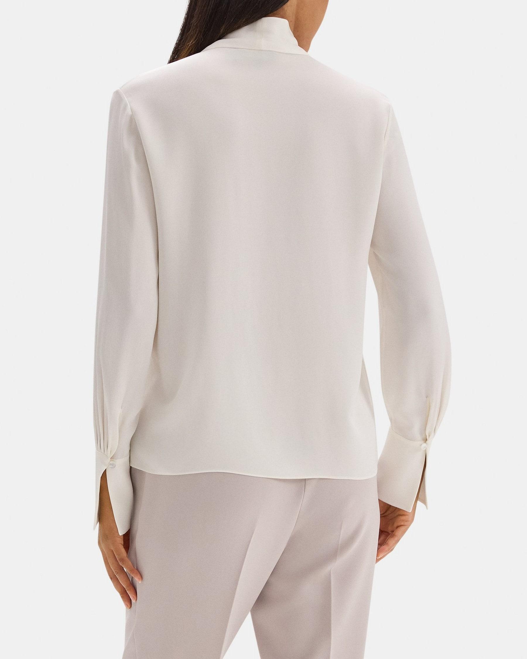 V-Neck Tie Blouse in Silk Product Image