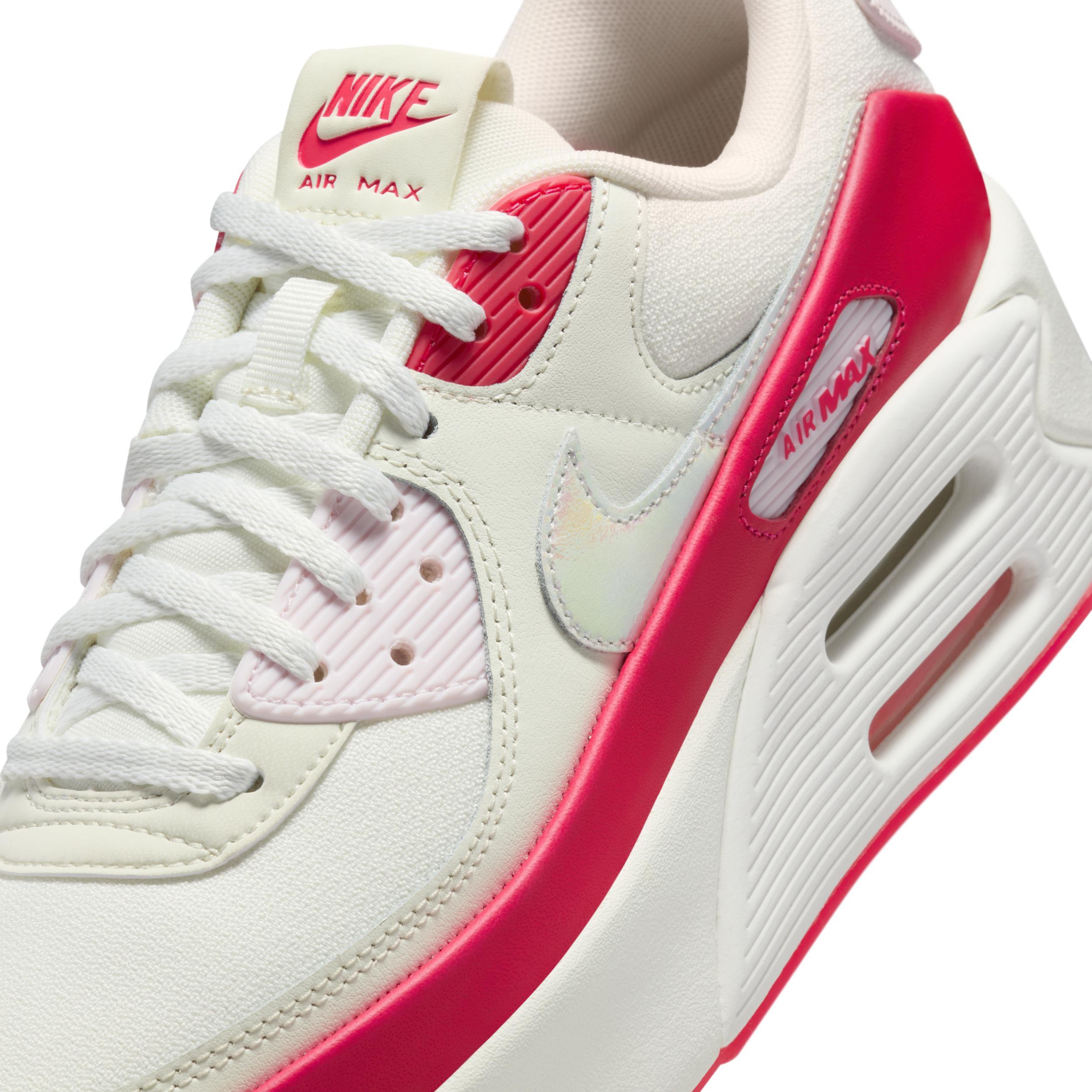 Nike Women's Air Max 0 LV8 Shoes Product Image