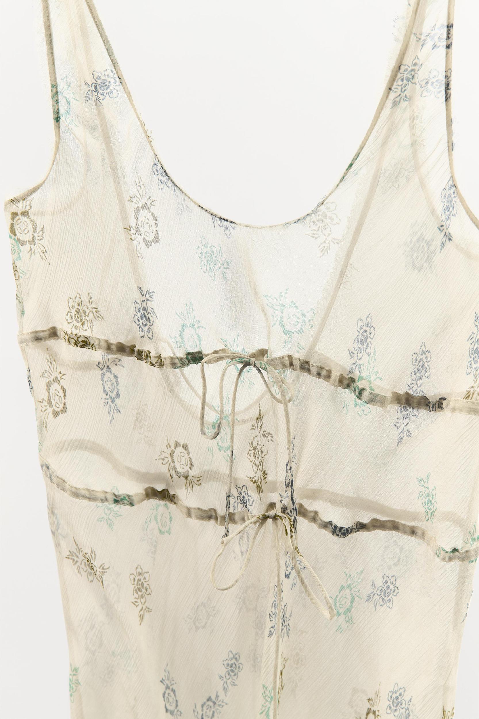 PRINTED TIED TOP Product Image