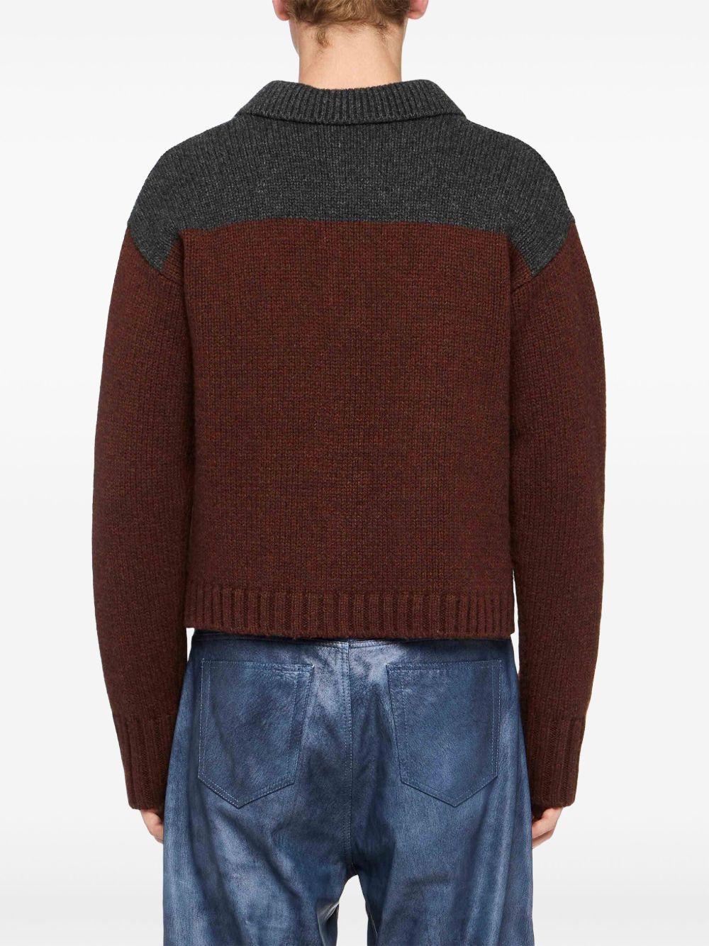 House jumper Product Image
