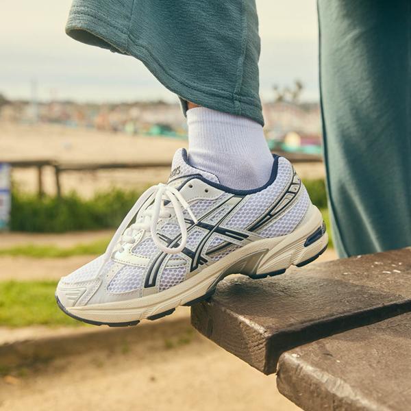 Asics Womens Gel 1130 Running Sneakers Product Image