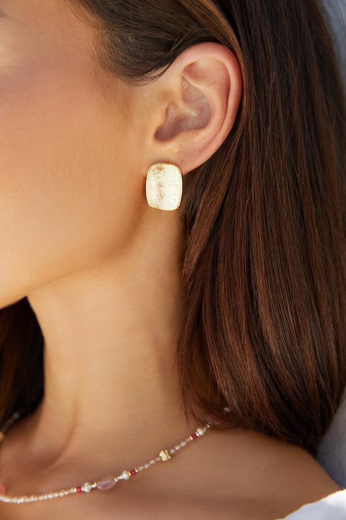 18K Gold Plated Focused Earrings Gold Product Image