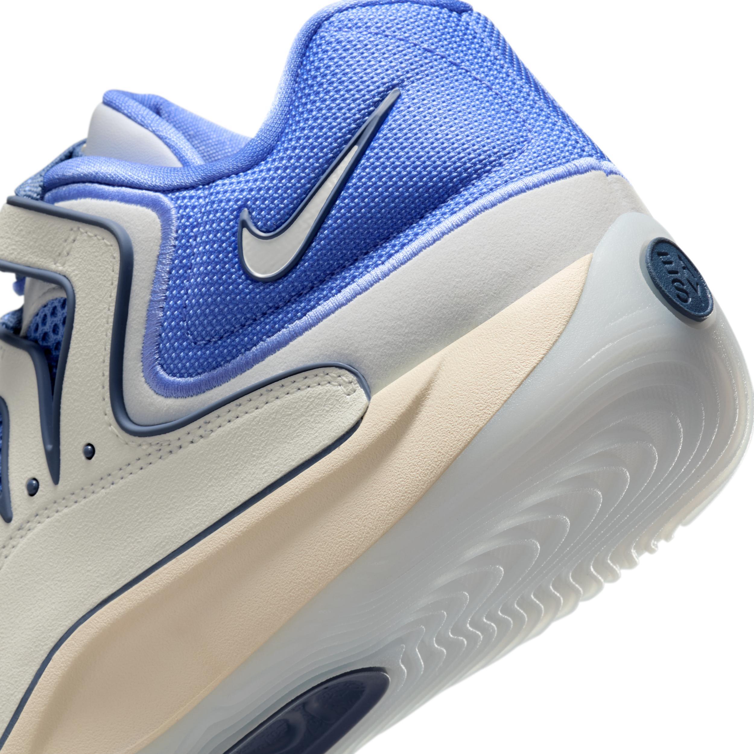 Nike Men's KD18 Basketball Shoes Product Image