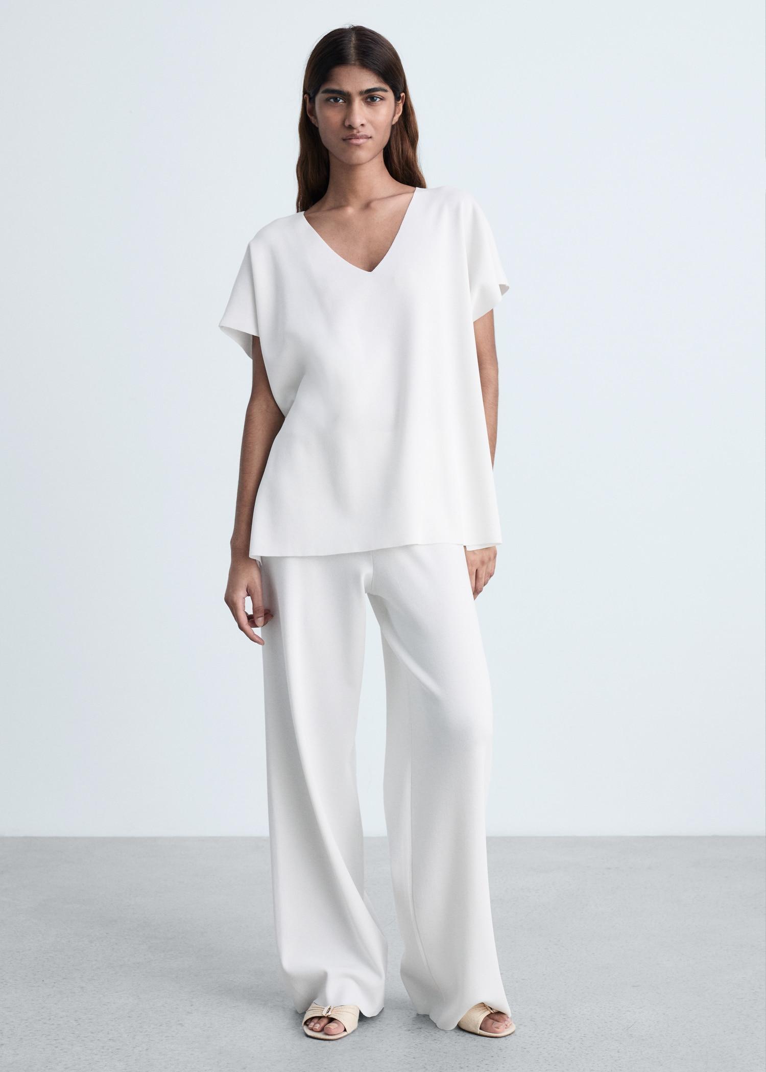 V-neck knit top - Women | MANGO USA Product Image