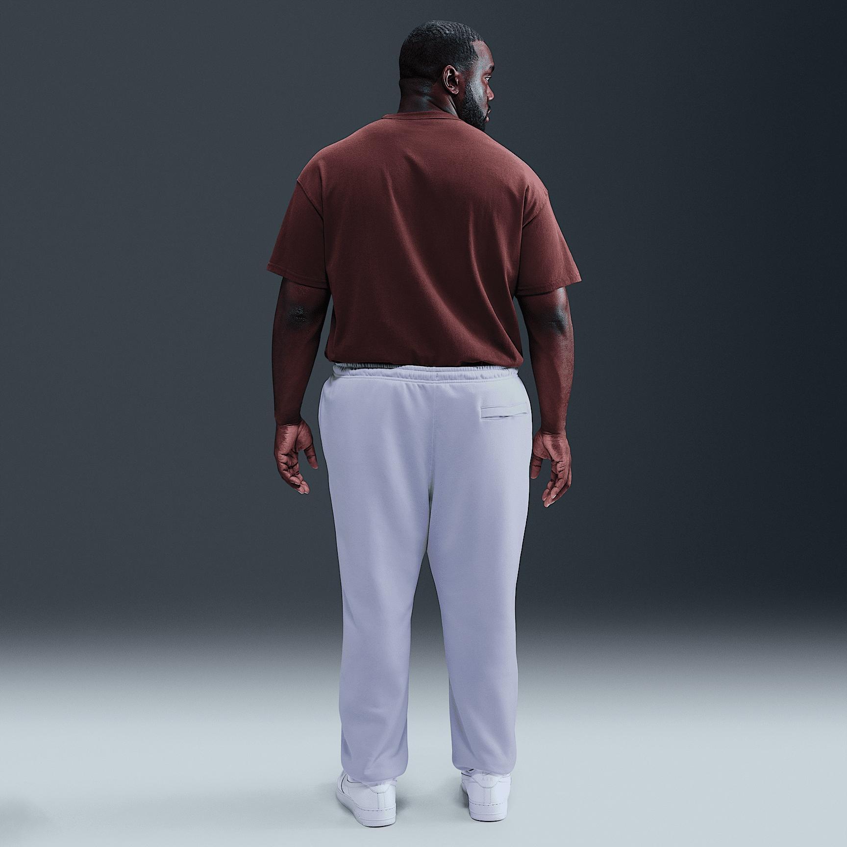 Nike Men's Club Jogger Pants Product Image