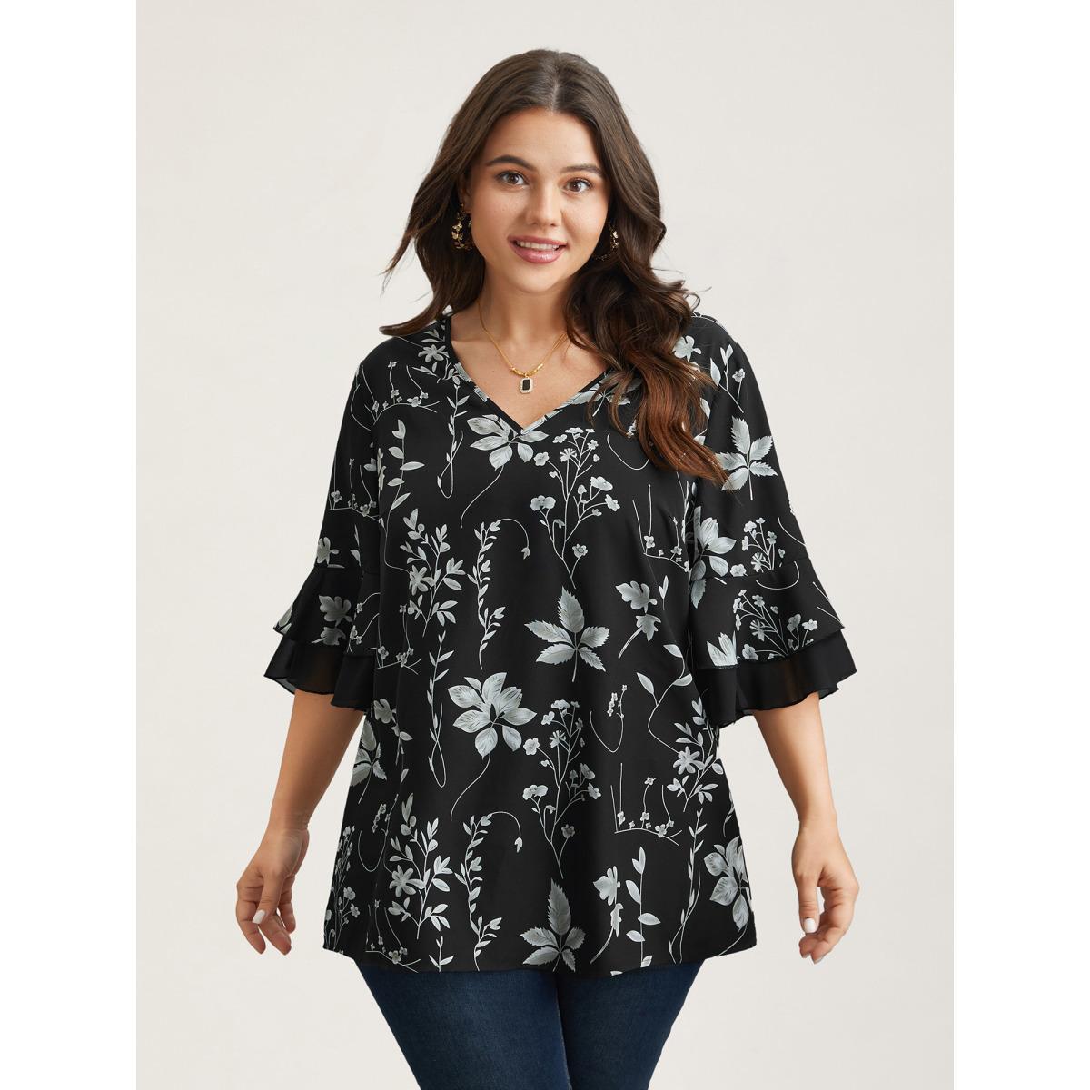 Plus Size Black Floral Print Ruffled V-Neck Shirt Women Elegant Half Sleeve V-neck Everyday Blouses BloomChic 30/6X Product Image