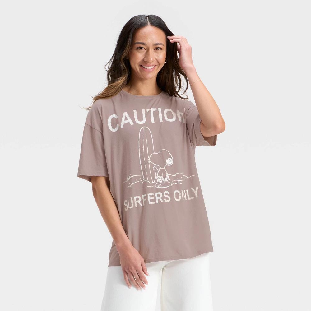 Women's Snoopy Surfer Oversized Short Sleeve Graphic T-Shirt - Taupe Product Image