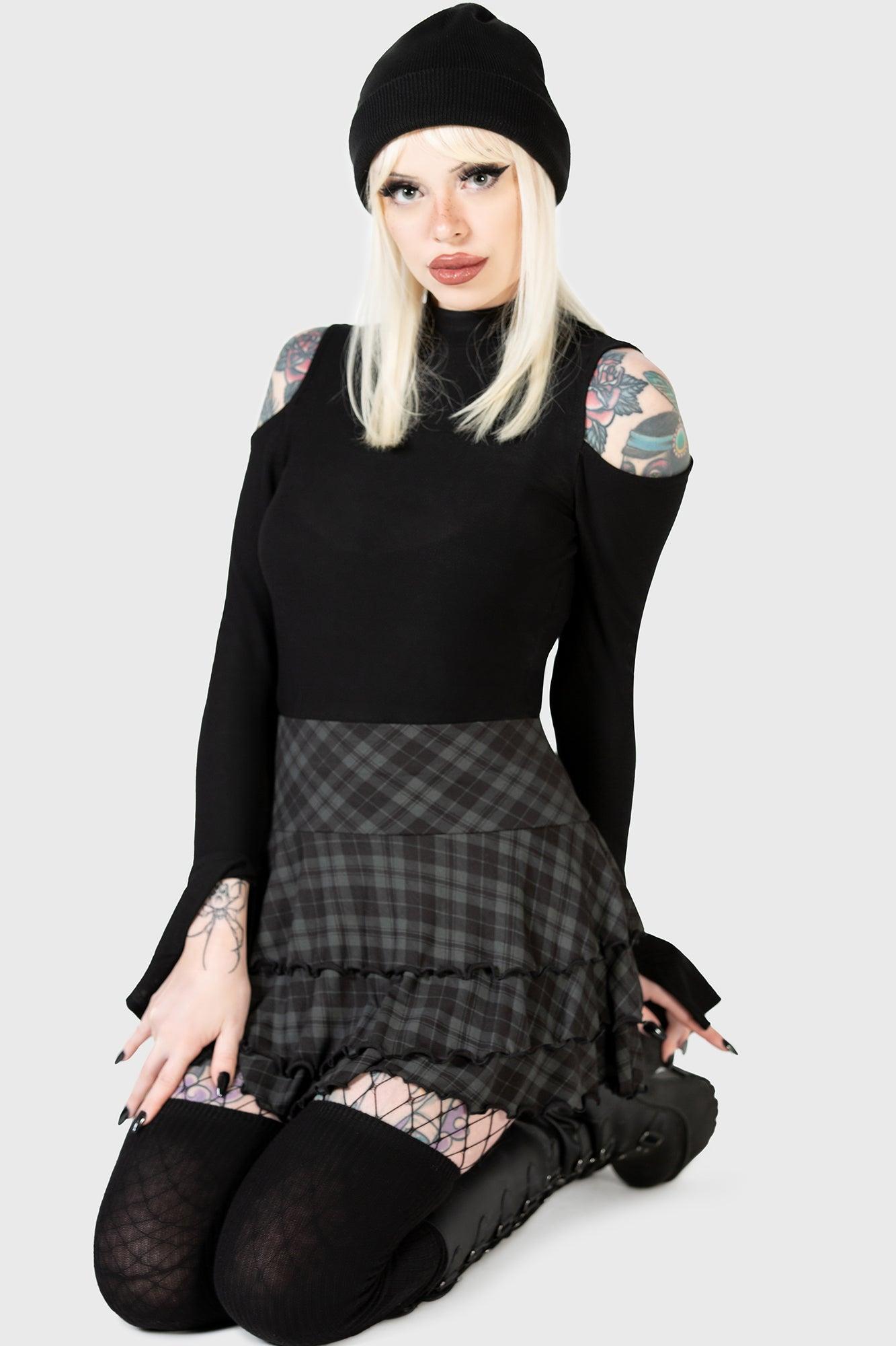 Branwen Top Female Product Image