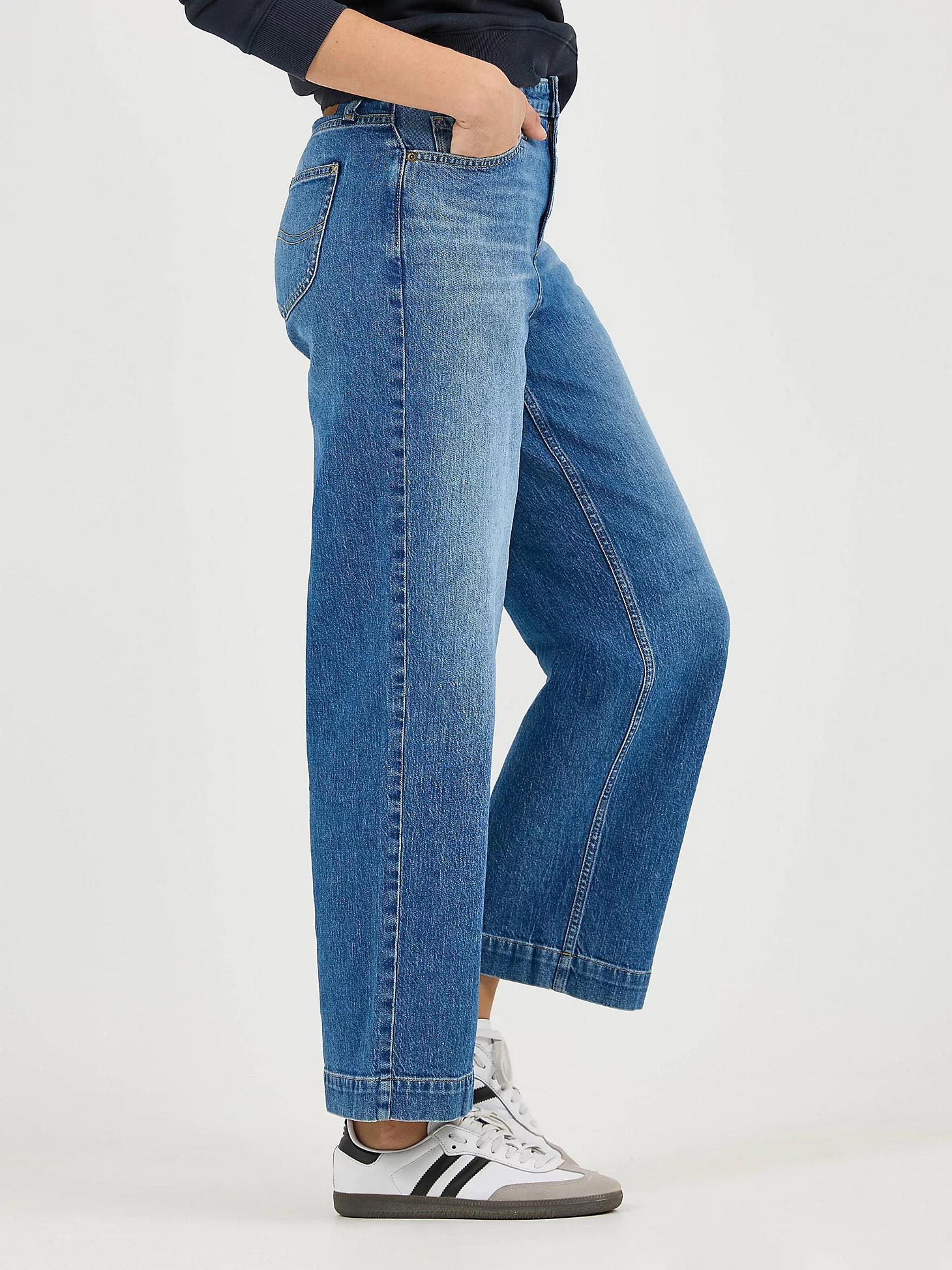 Women's Legendary Wide Leg Crop Jean | Women's Capris & Crops | Lee® Product Image