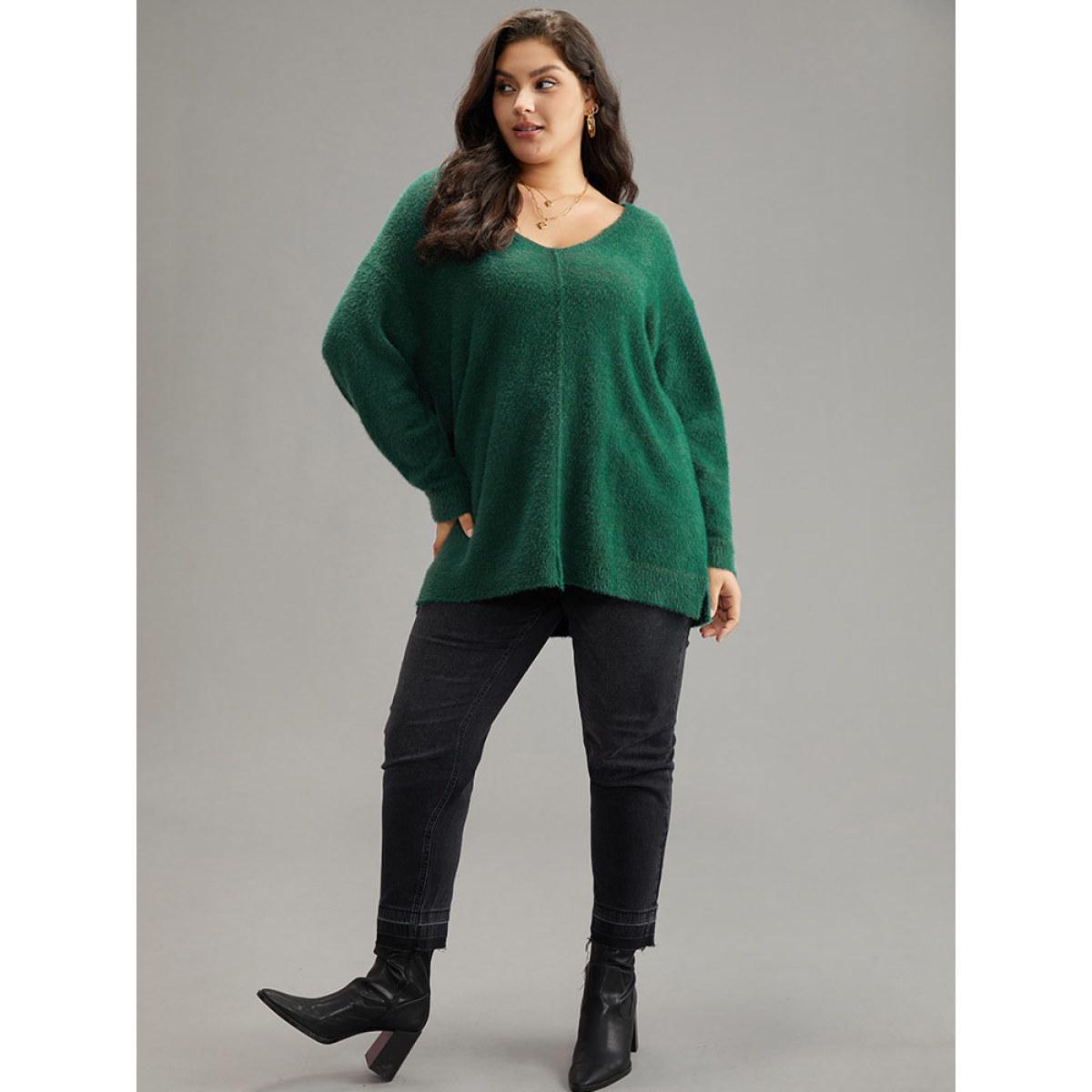 Plus Size Fuzzy Solid Split Side Patchwork Pullover DarkGreen Women Casual Loose Long Sleeve V-neck Dailywear Pullovers BloomChic 26/4X Product Image